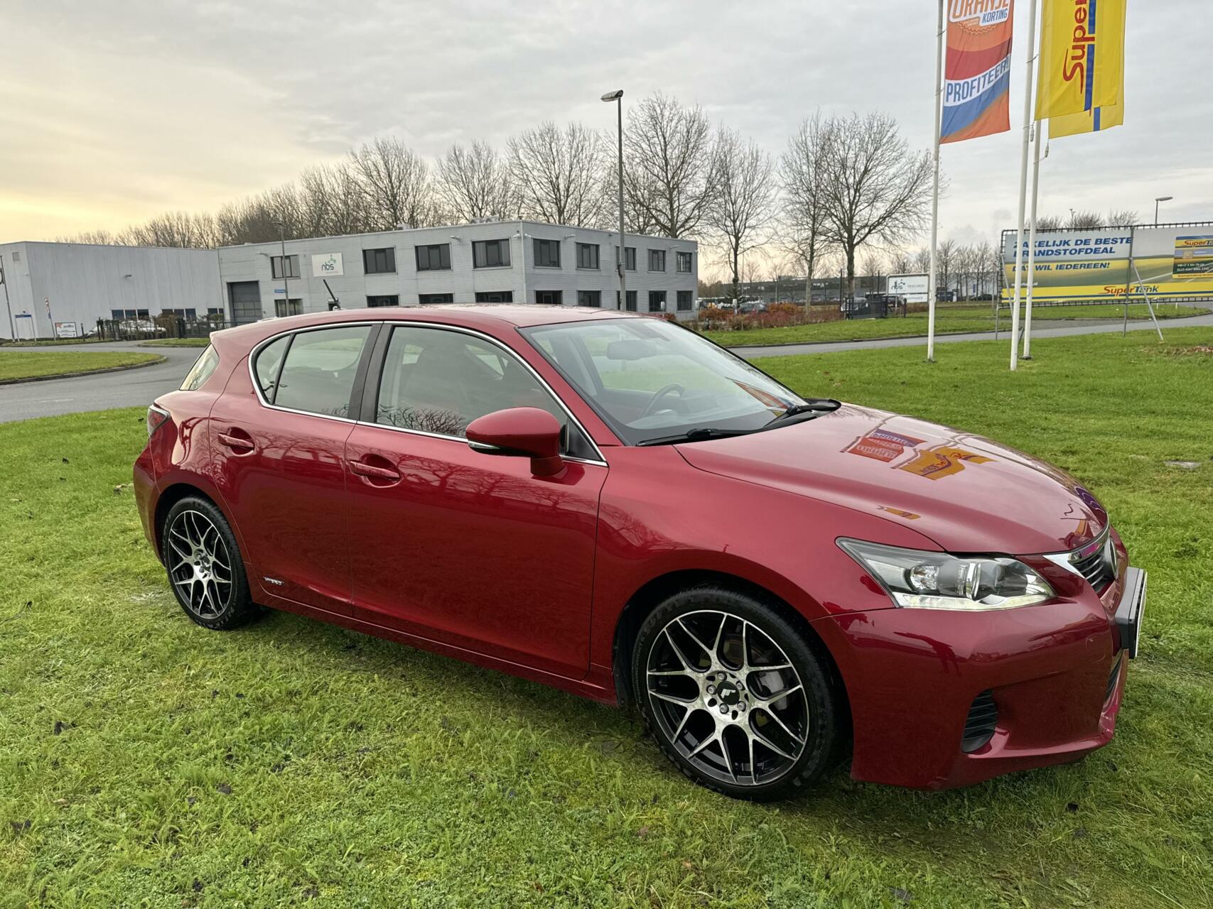 Foto van Lexus CT