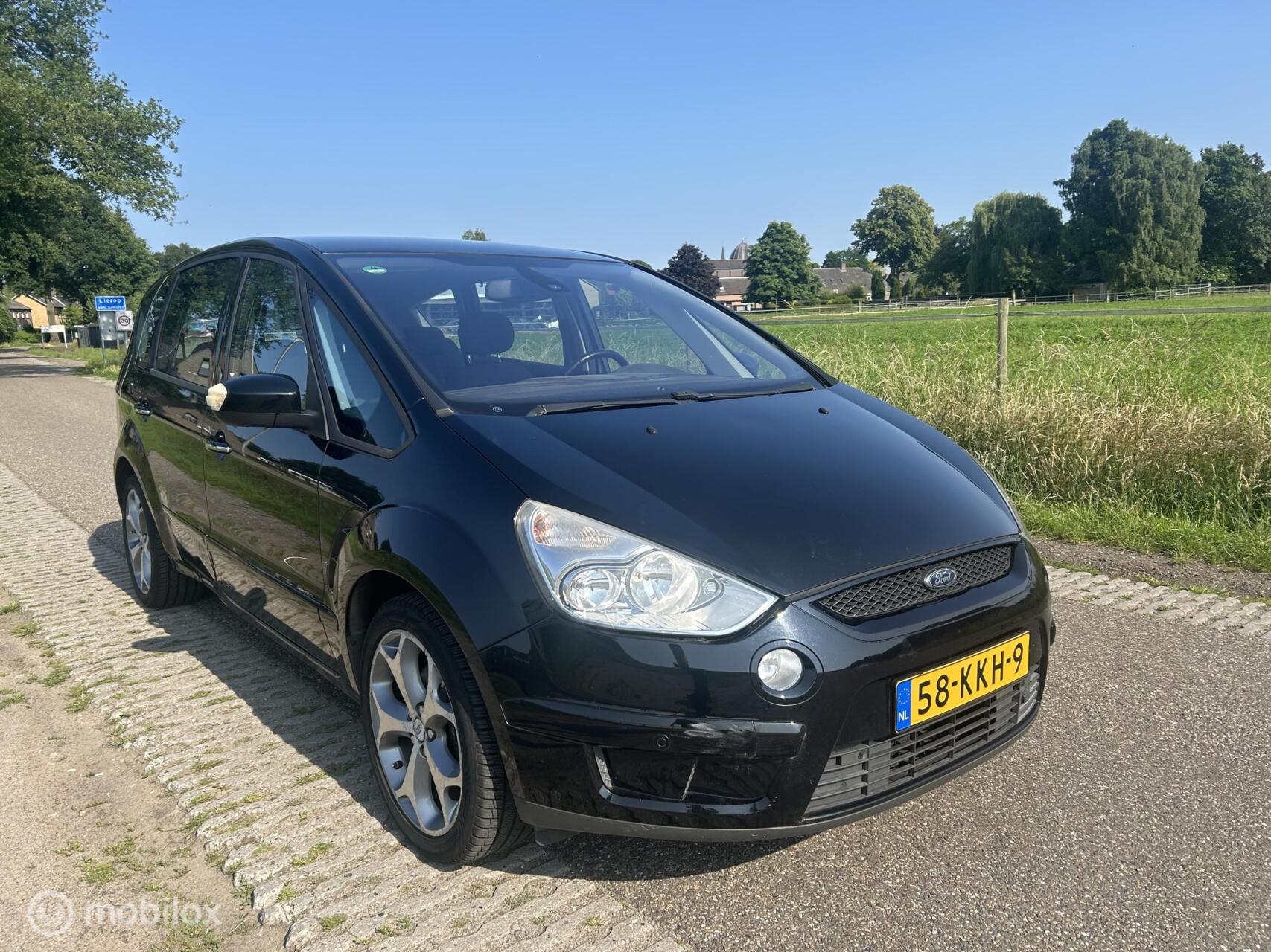 Foto van Ford S-max