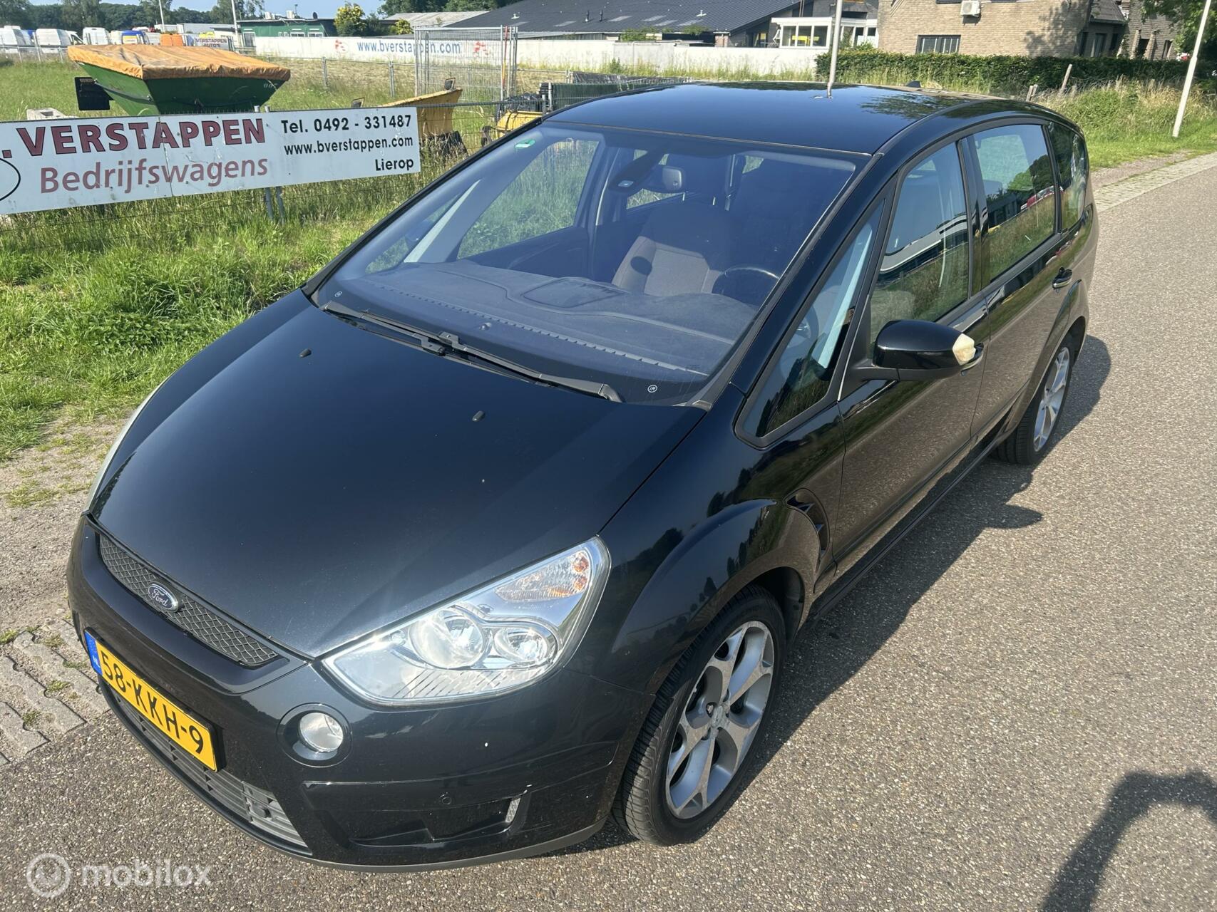 Foto van Ford S-max
