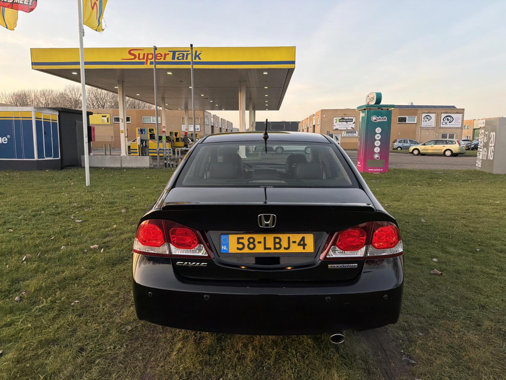 Foto van Honda Civic 4dr Hybrid