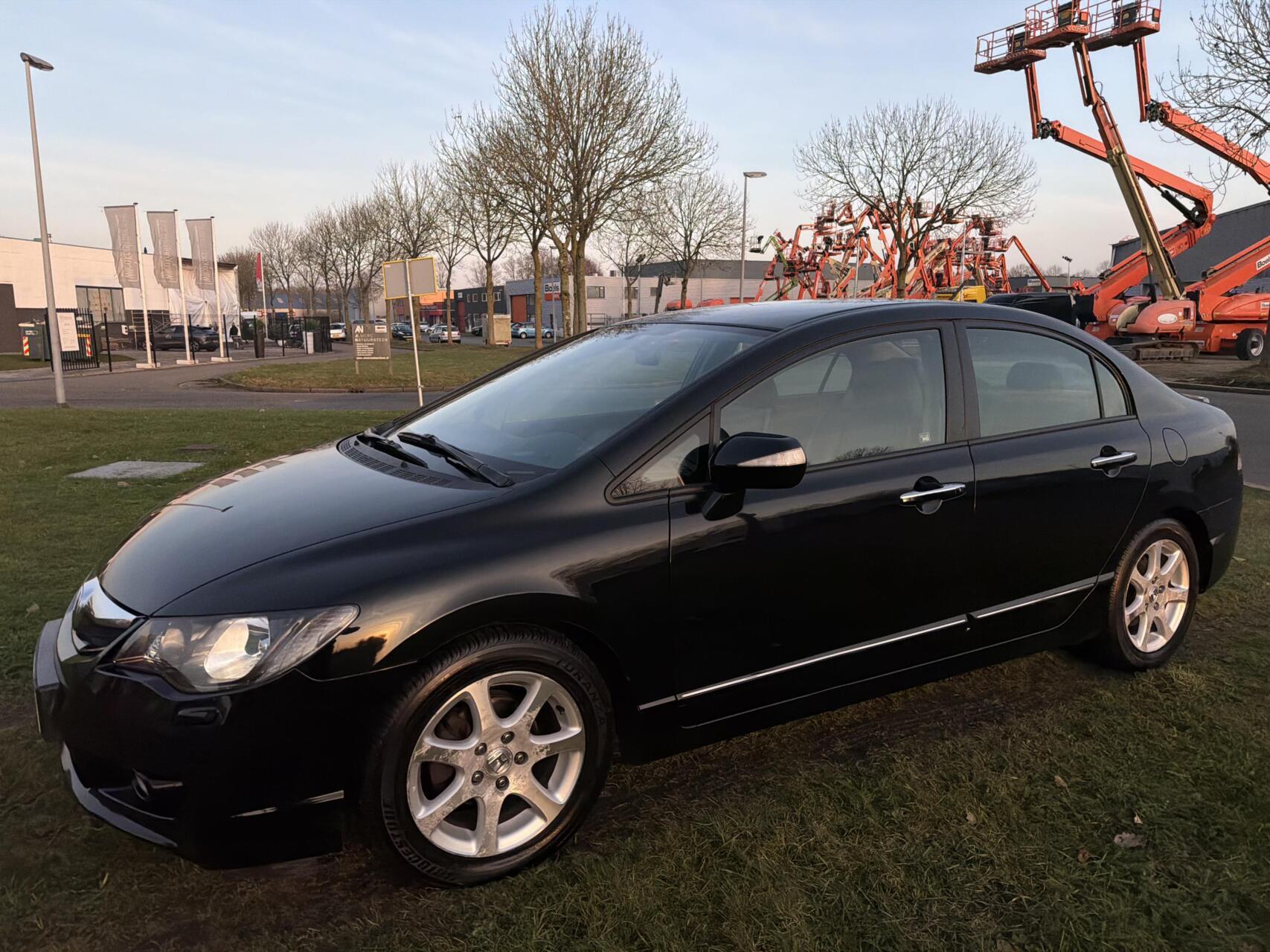 Foto van Honda Civic 4dr Hybrid