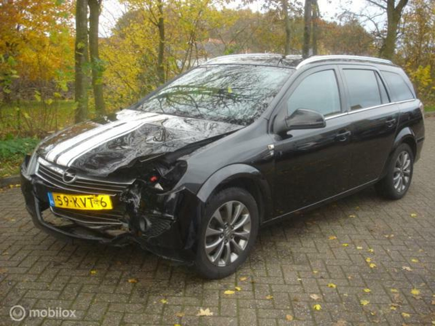 Opel Astra Wagon 1.6 111 years Edition  Airco Voorschade 2010 - voorkant