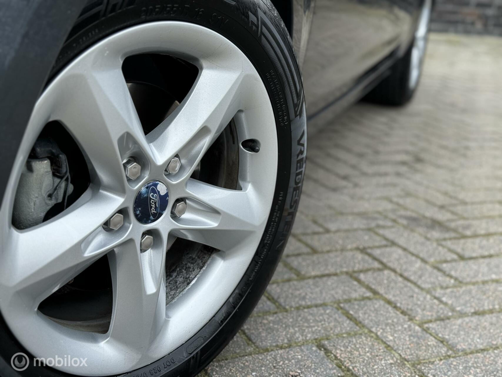 Foto van Ford Focus Wagon