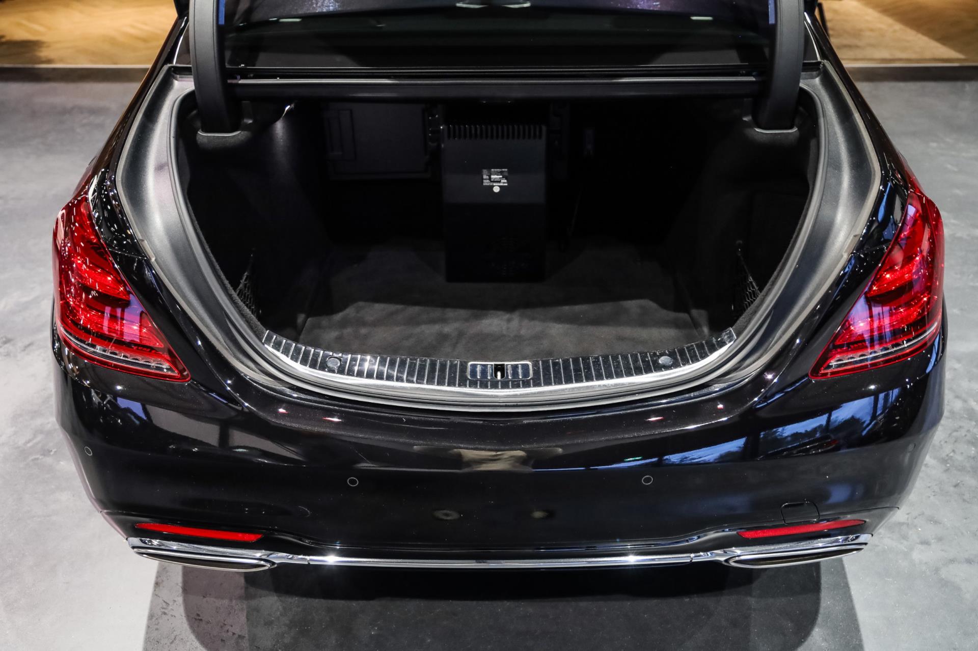Foto van Mercedes-Benz S 560 4Matic