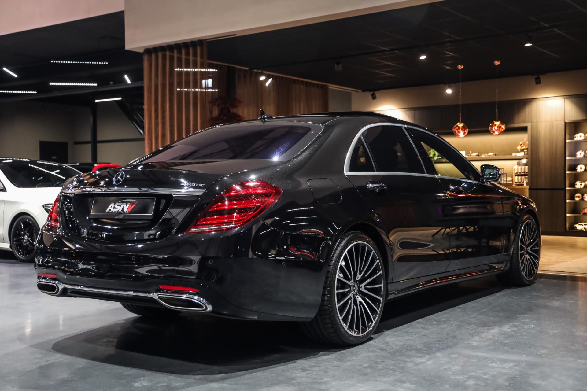 Foto van Mercedes-Benz S 560 4Matic