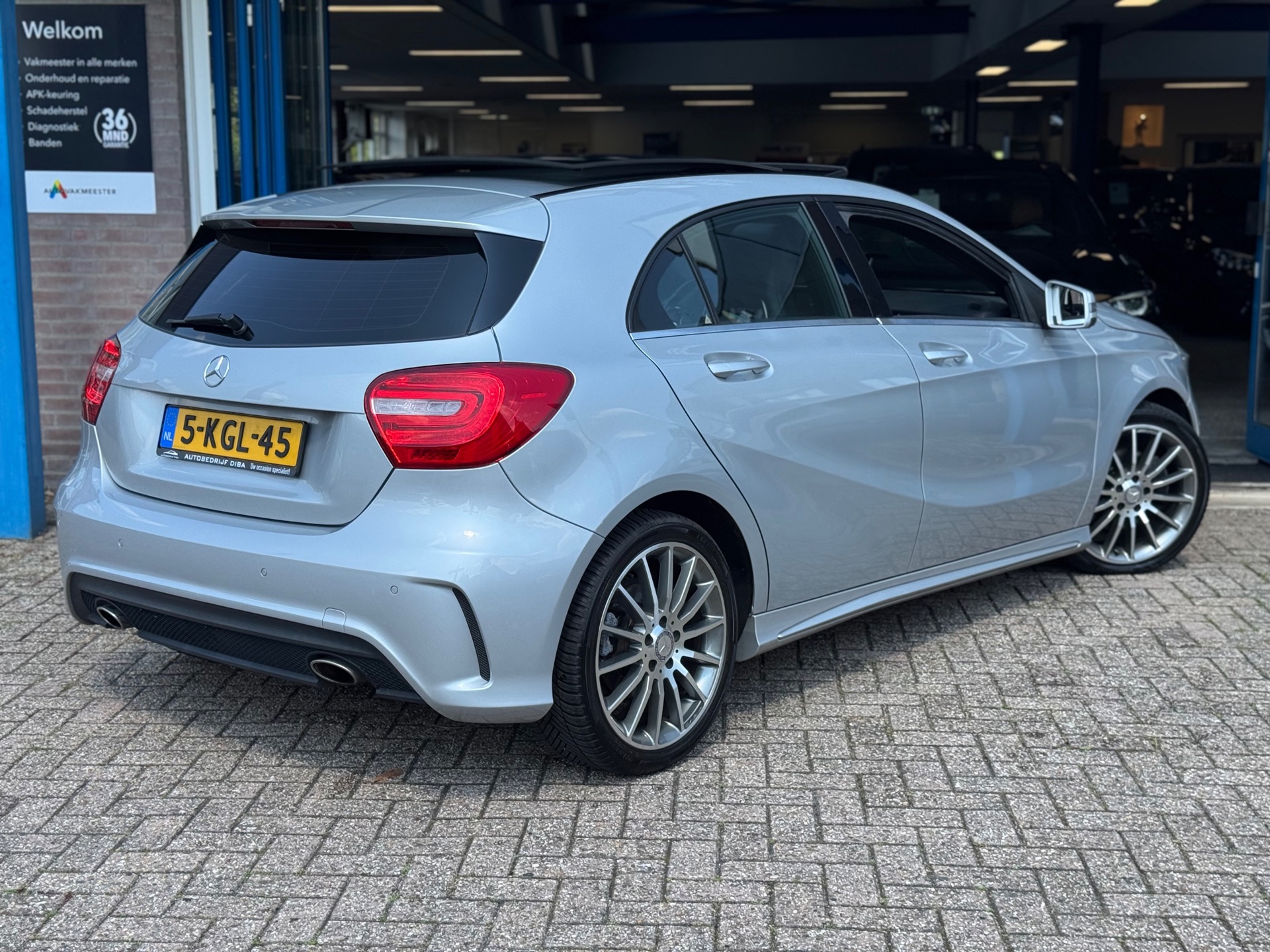 Foto van Mercedes-Benz A 200
