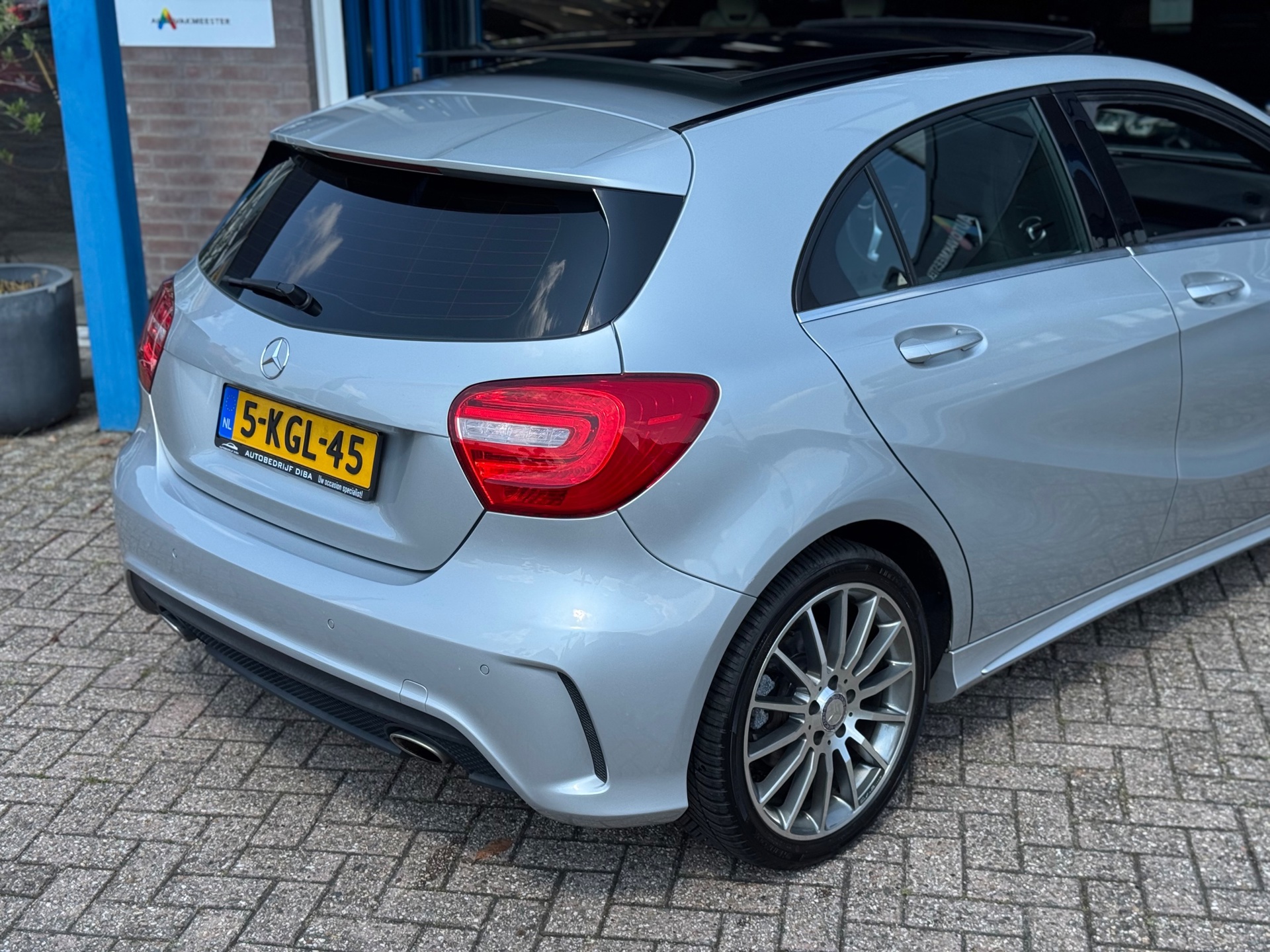 Foto van Mercedes-Benz A 200
