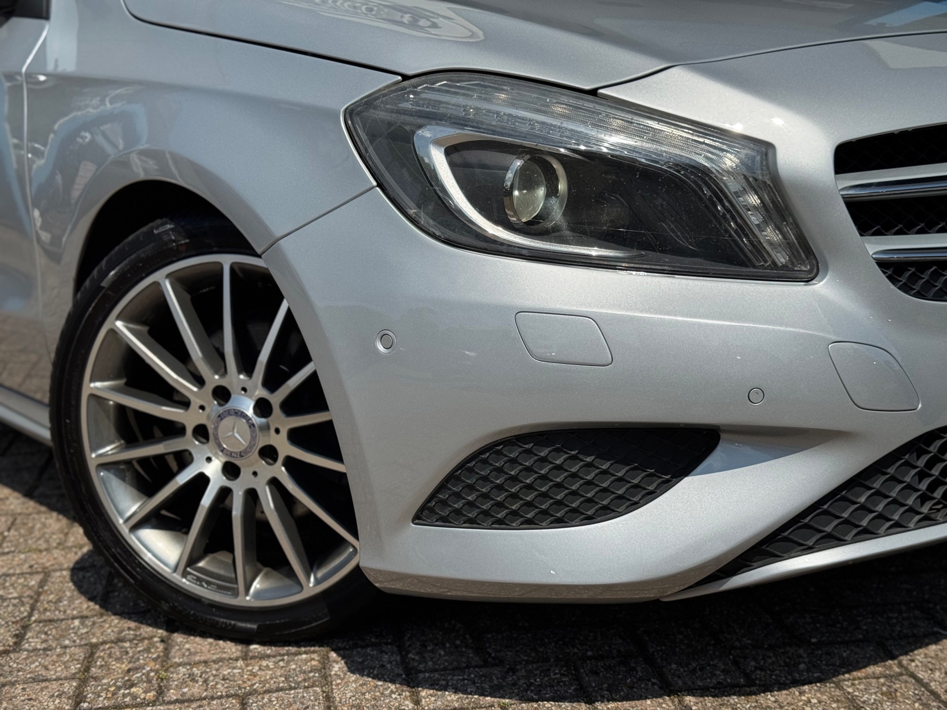 Foto van Mercedes-Benz A 200