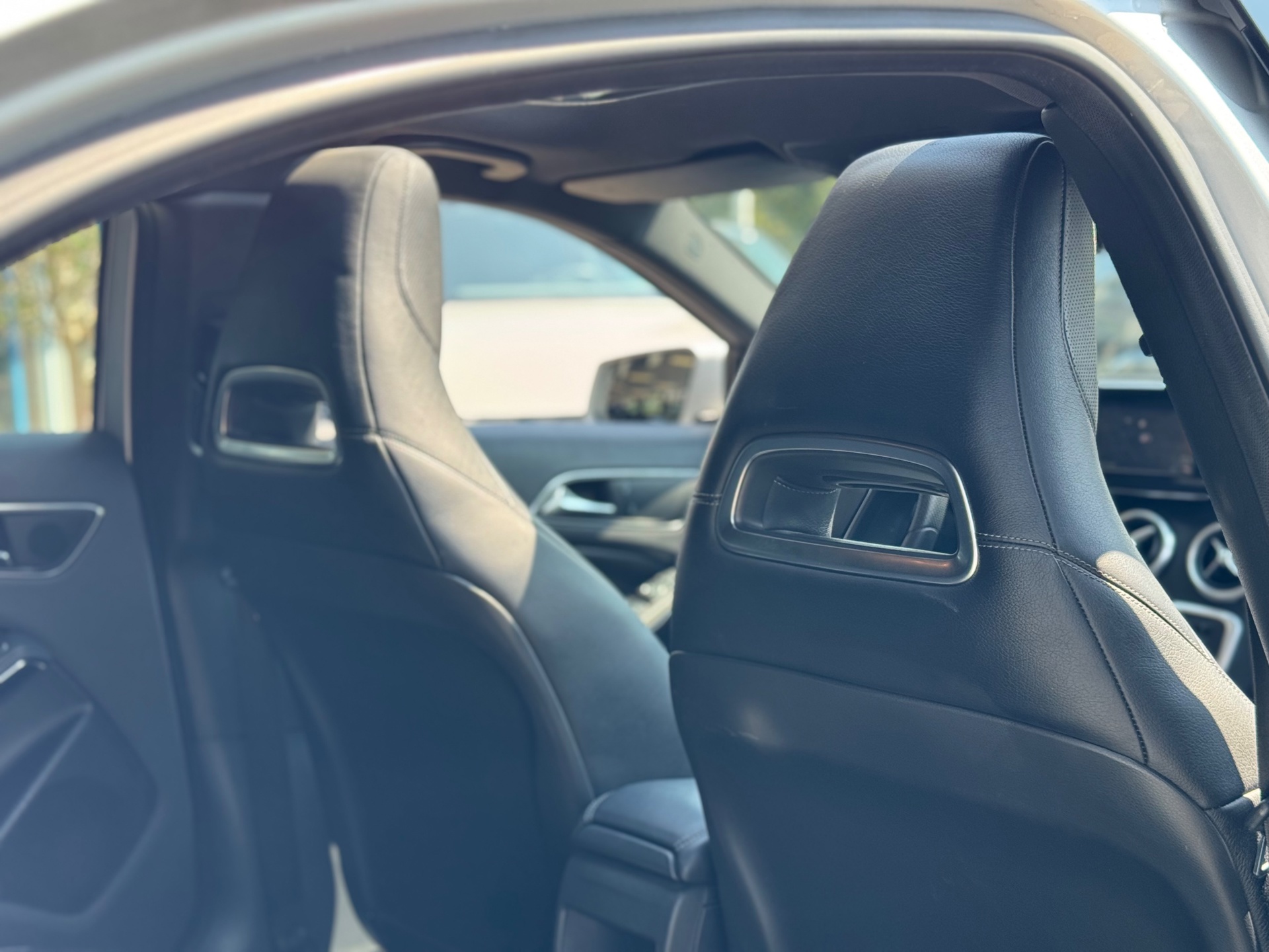 Foto van Mercedes-Benz A 200