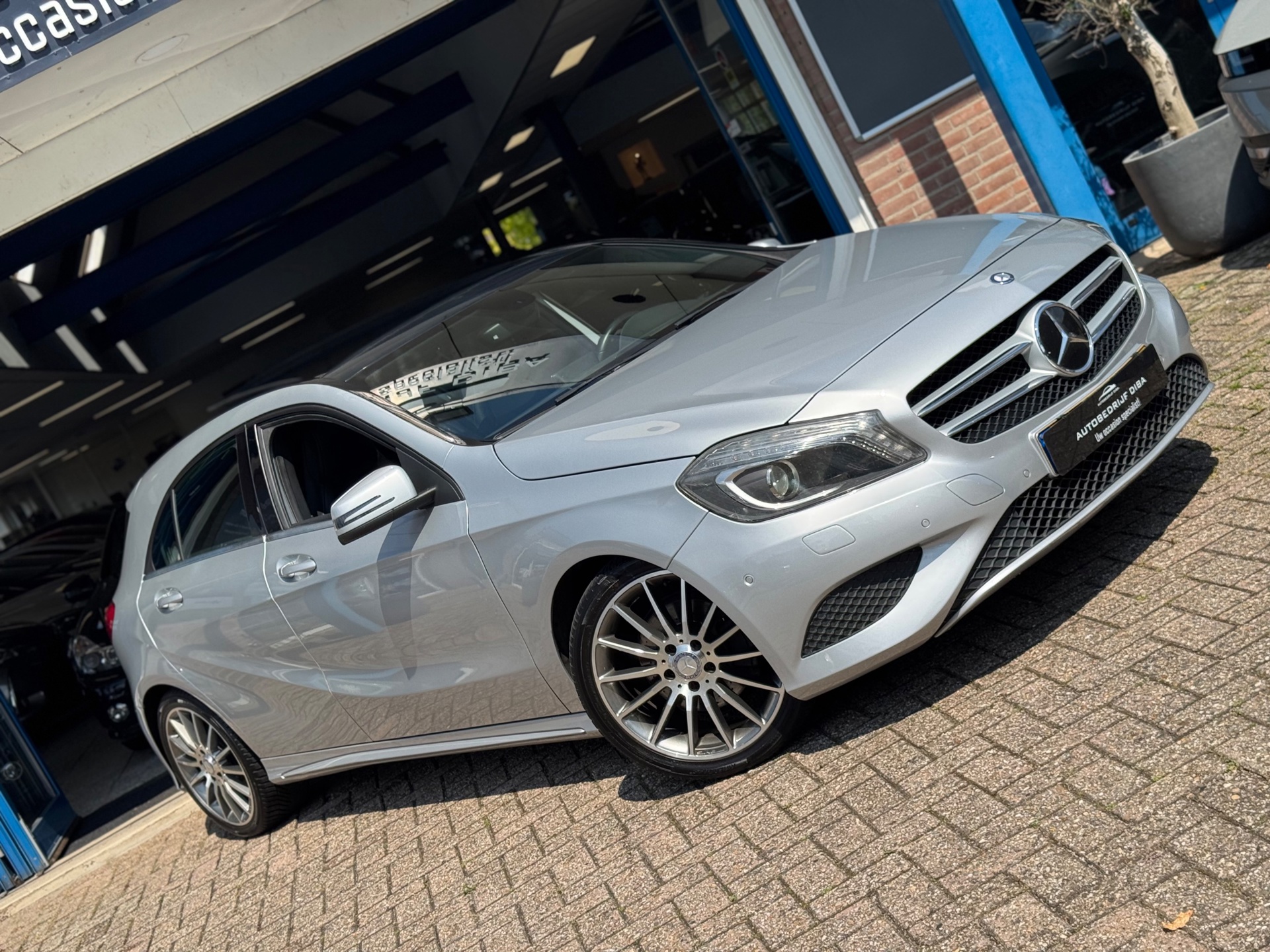 Foto van Mercedes-Benz A 200