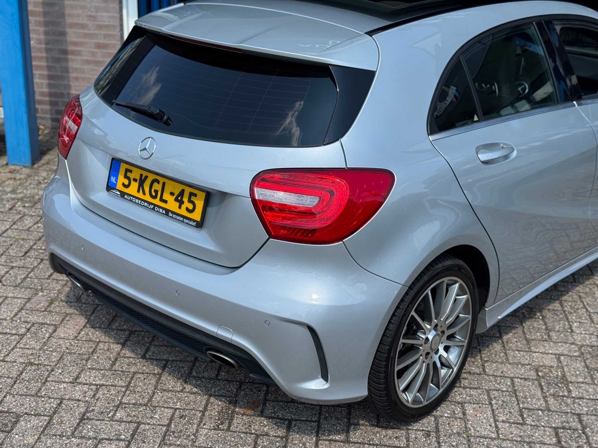 Foto van Mercedes-Benz A 200