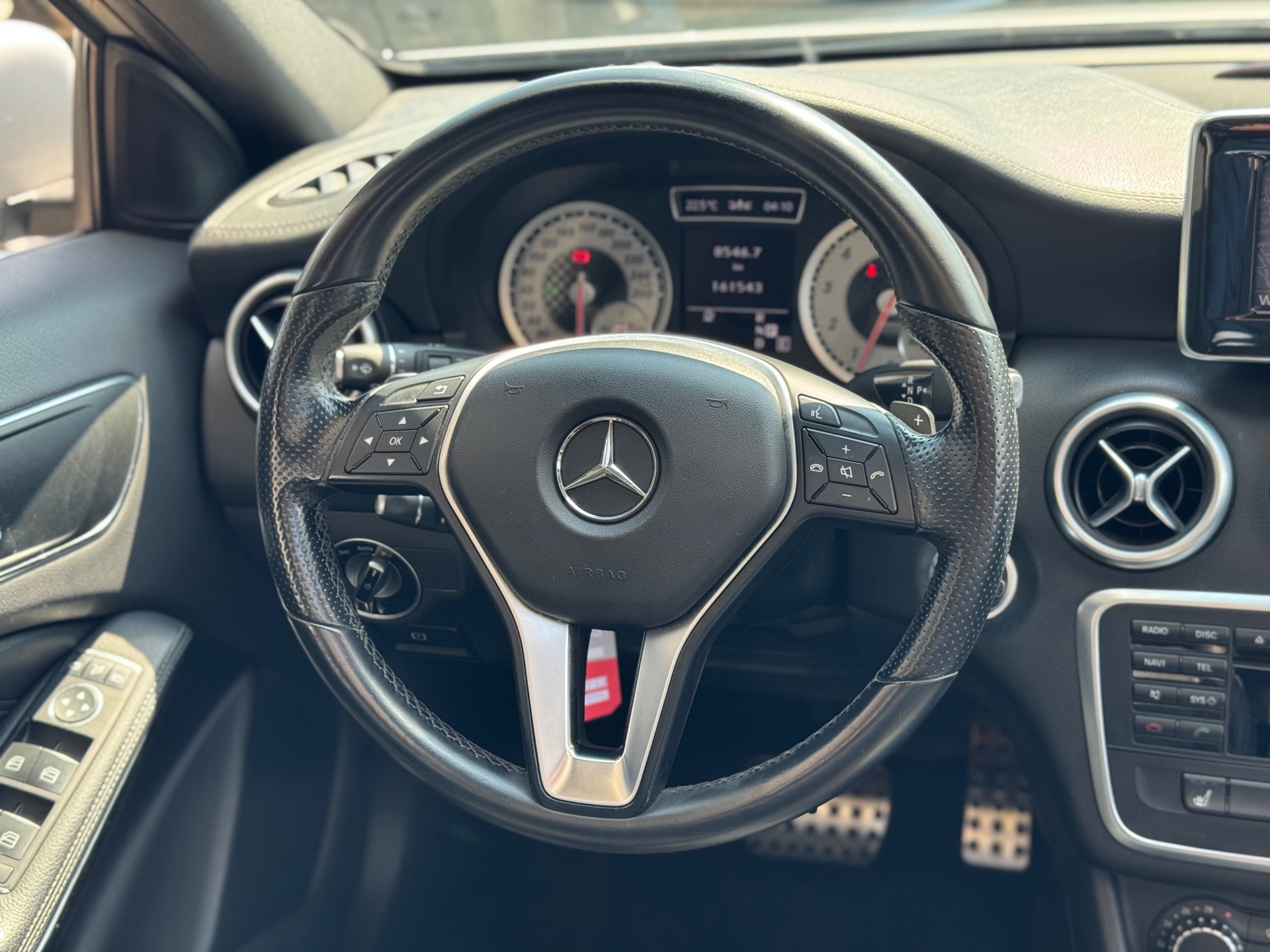 Foto van Mercedes-Benz A 200