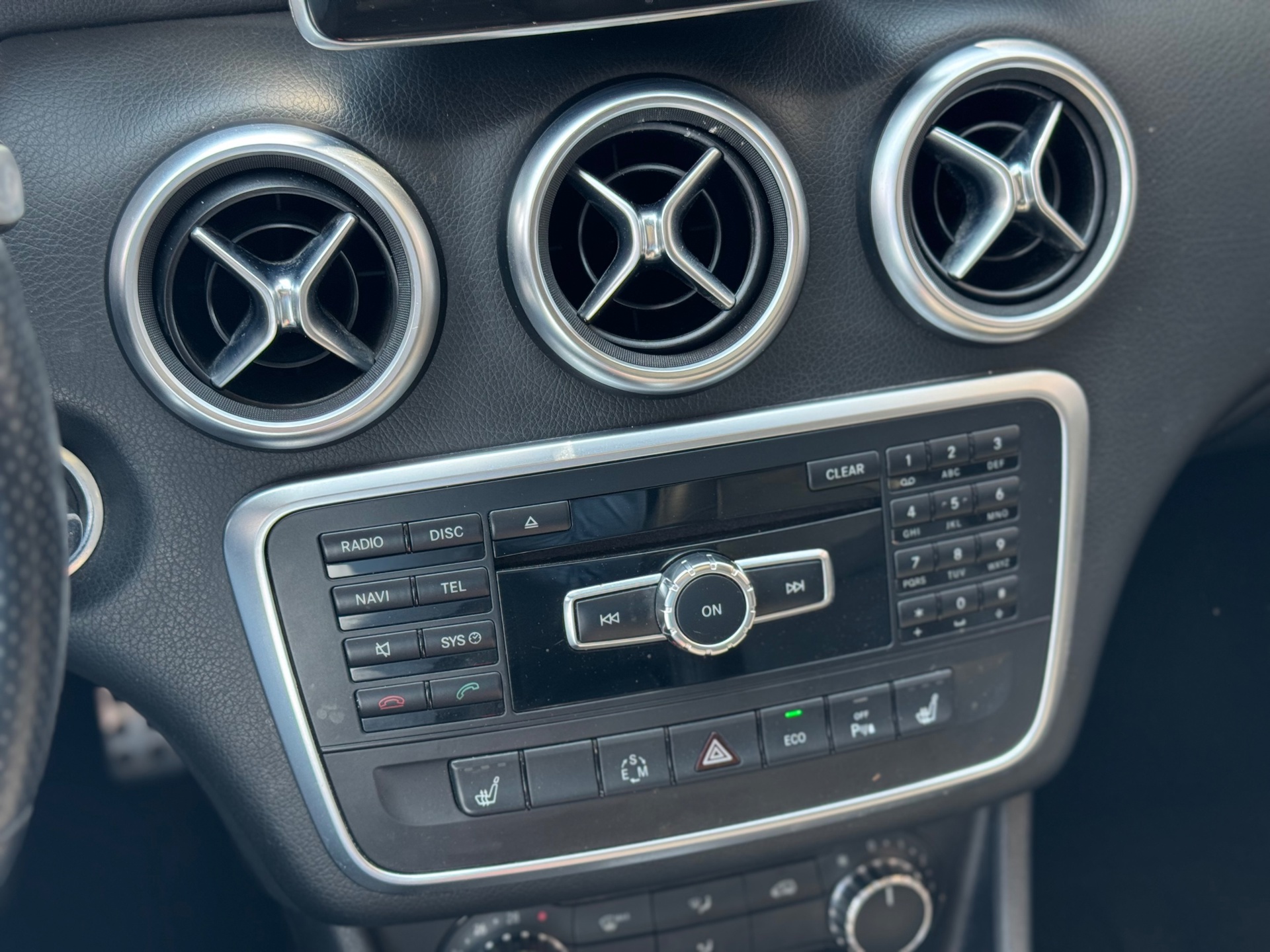 Foto van Mercedes-Benz A 200