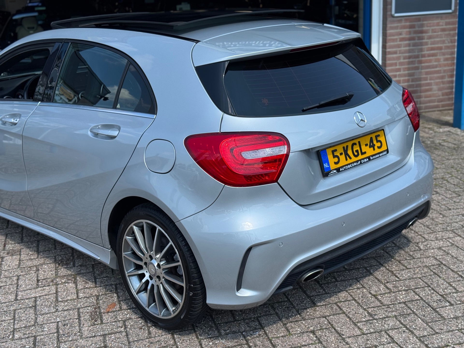 Foto van Mercedes-Benz A 200