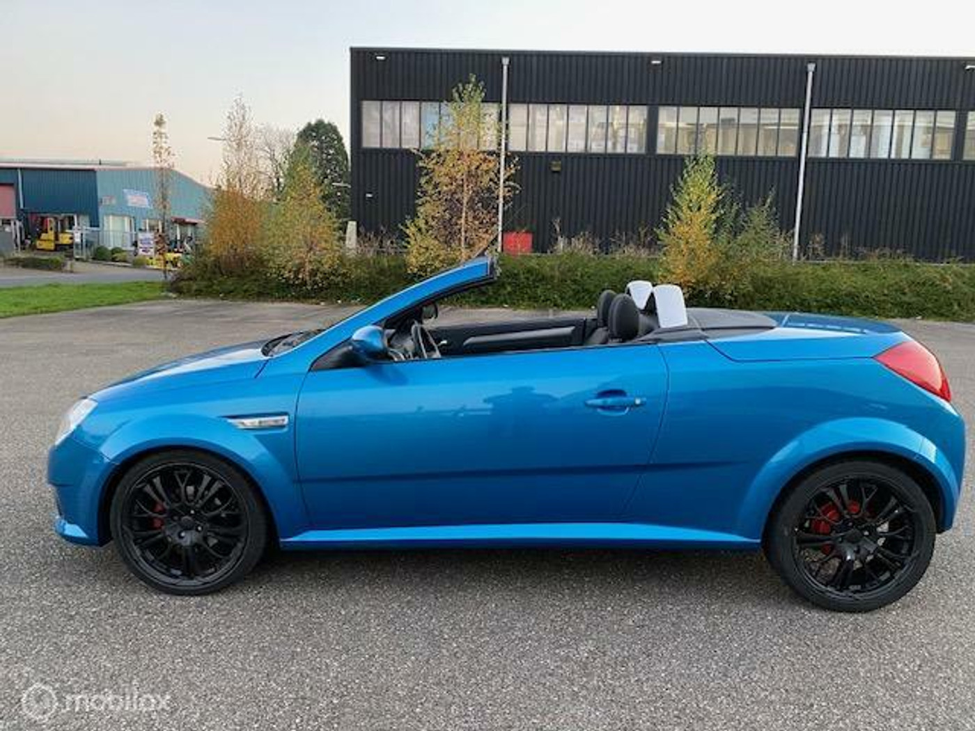 Foto van Opel Tigra Twintop