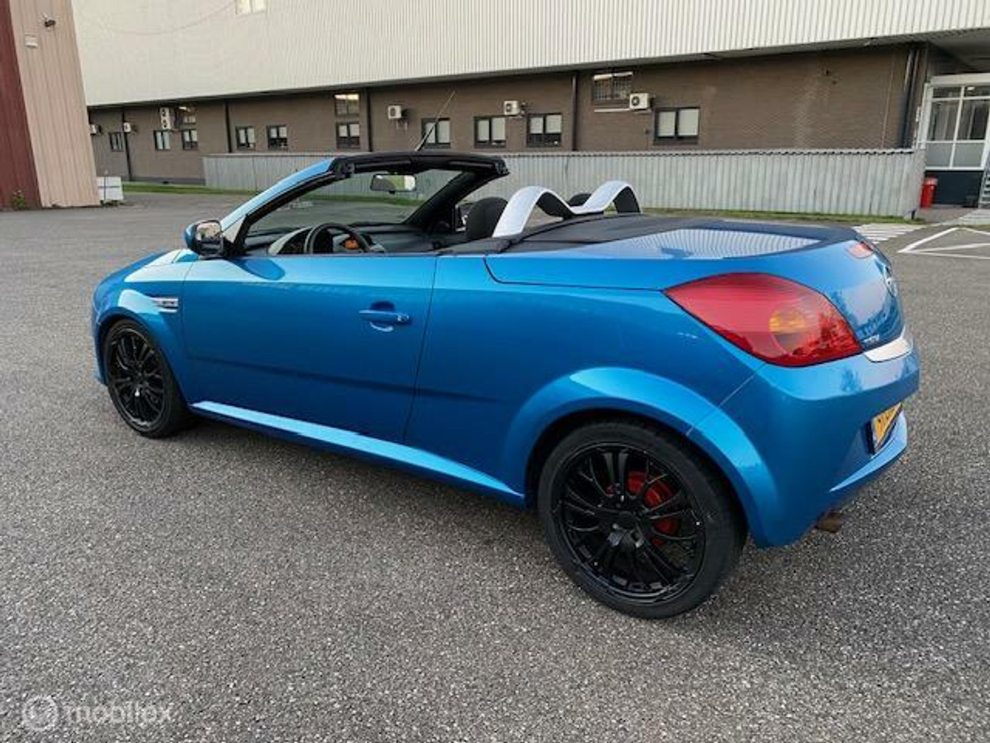 Foto van Opel Tigra Twintop