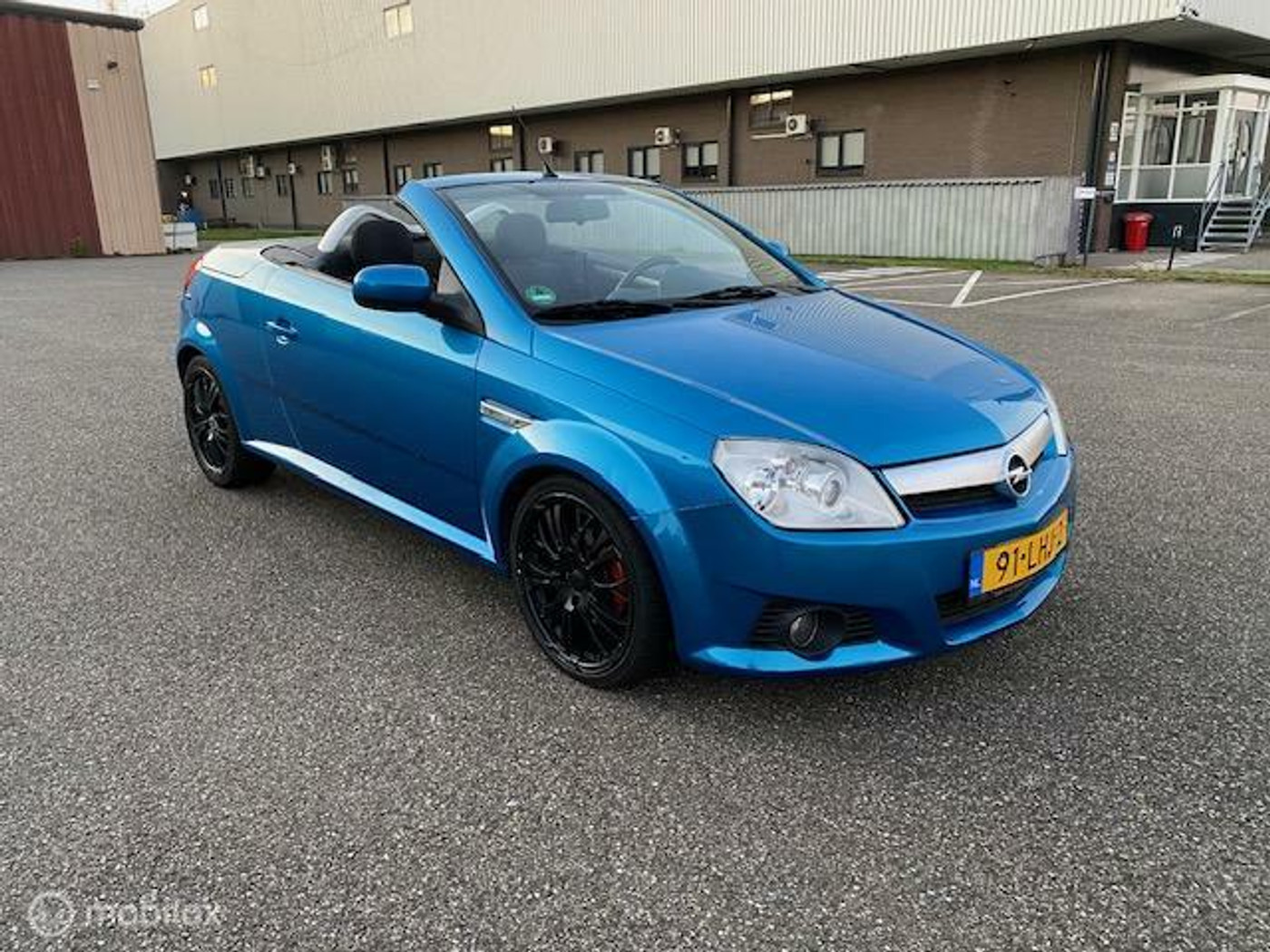 Foto van Opel Tigra Twintop