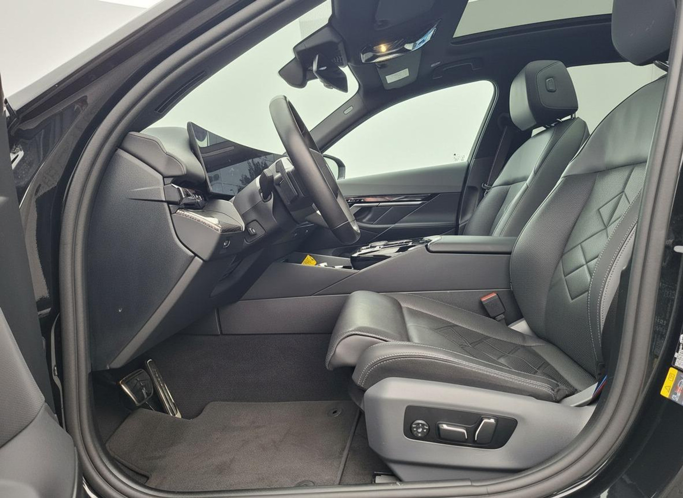 Foto van BMW I5 Edrive40