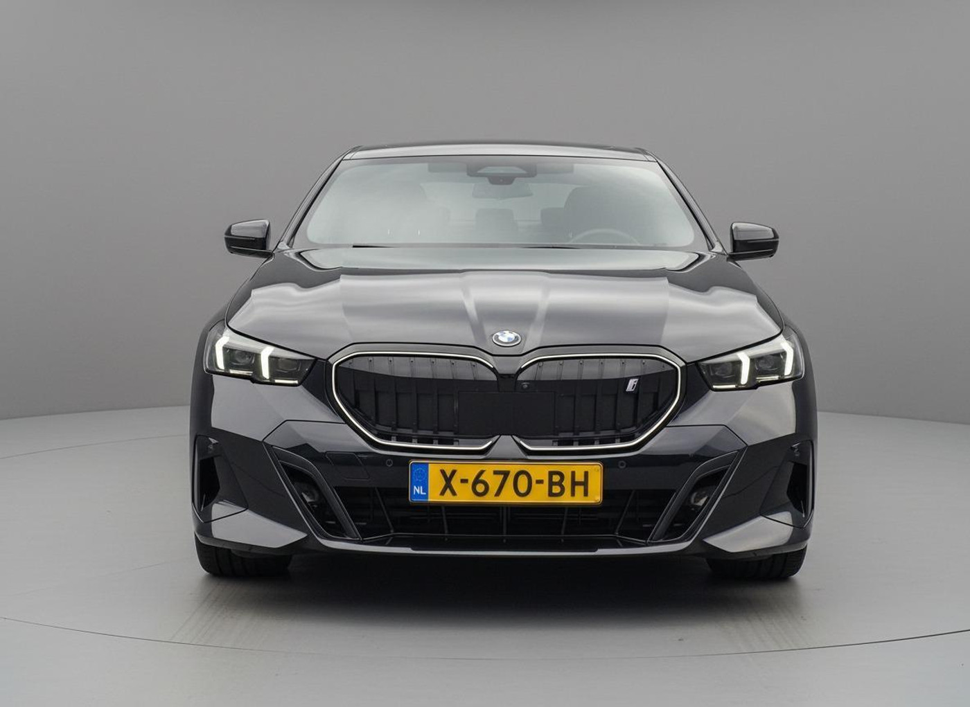 Foto van BMW I5 Edrive40