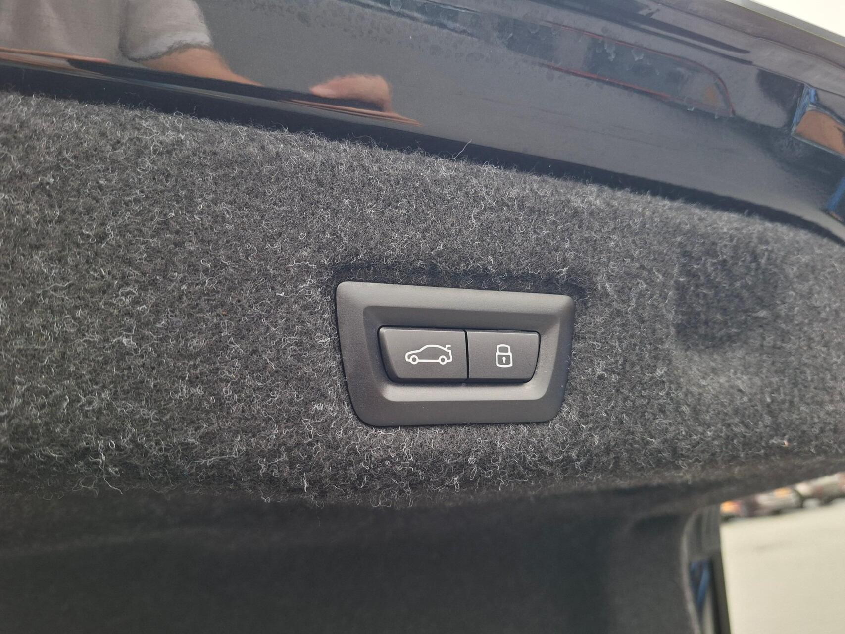 Foto van BMW I5 Edrive40