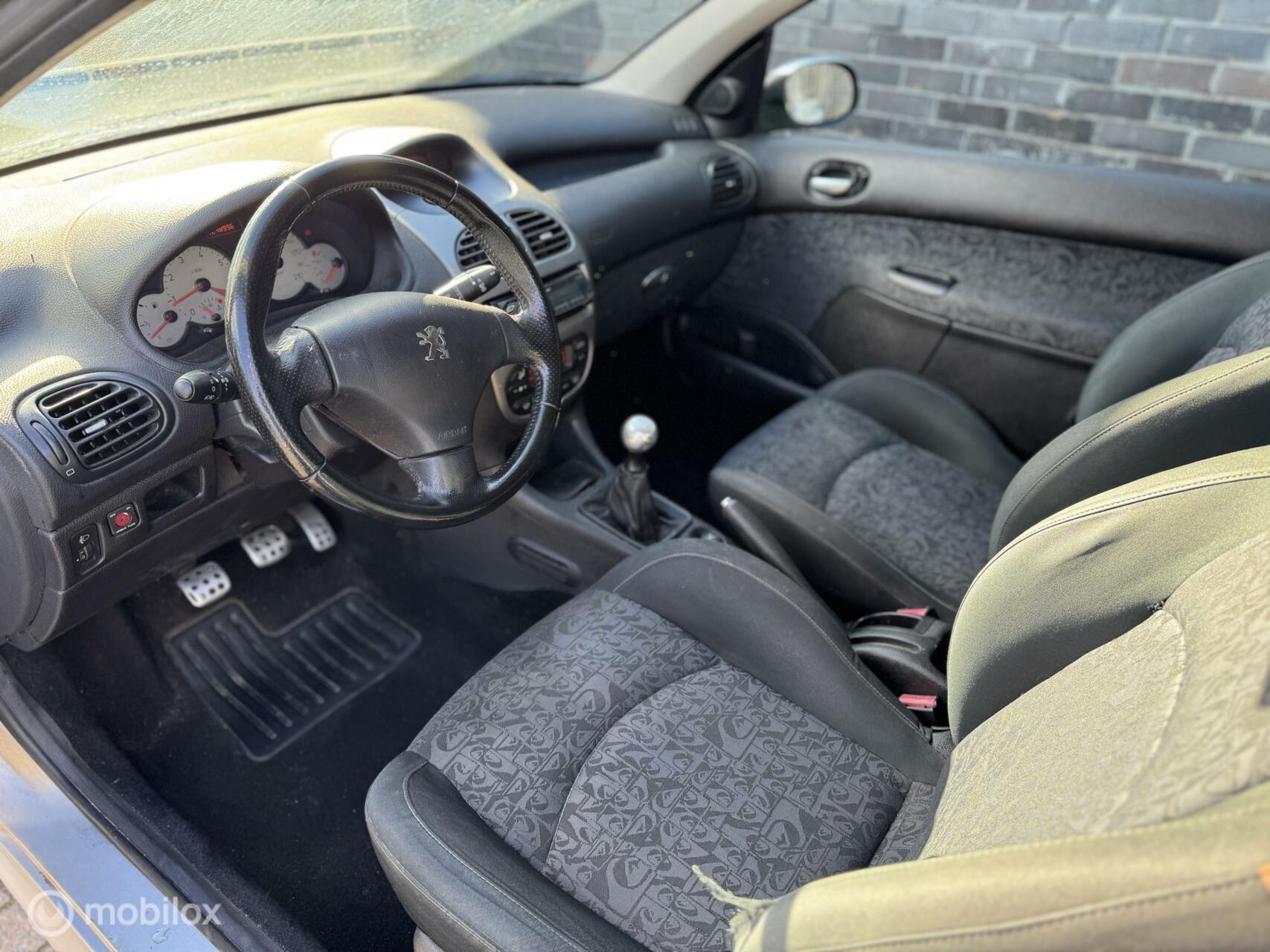Foto van Peugeot 206