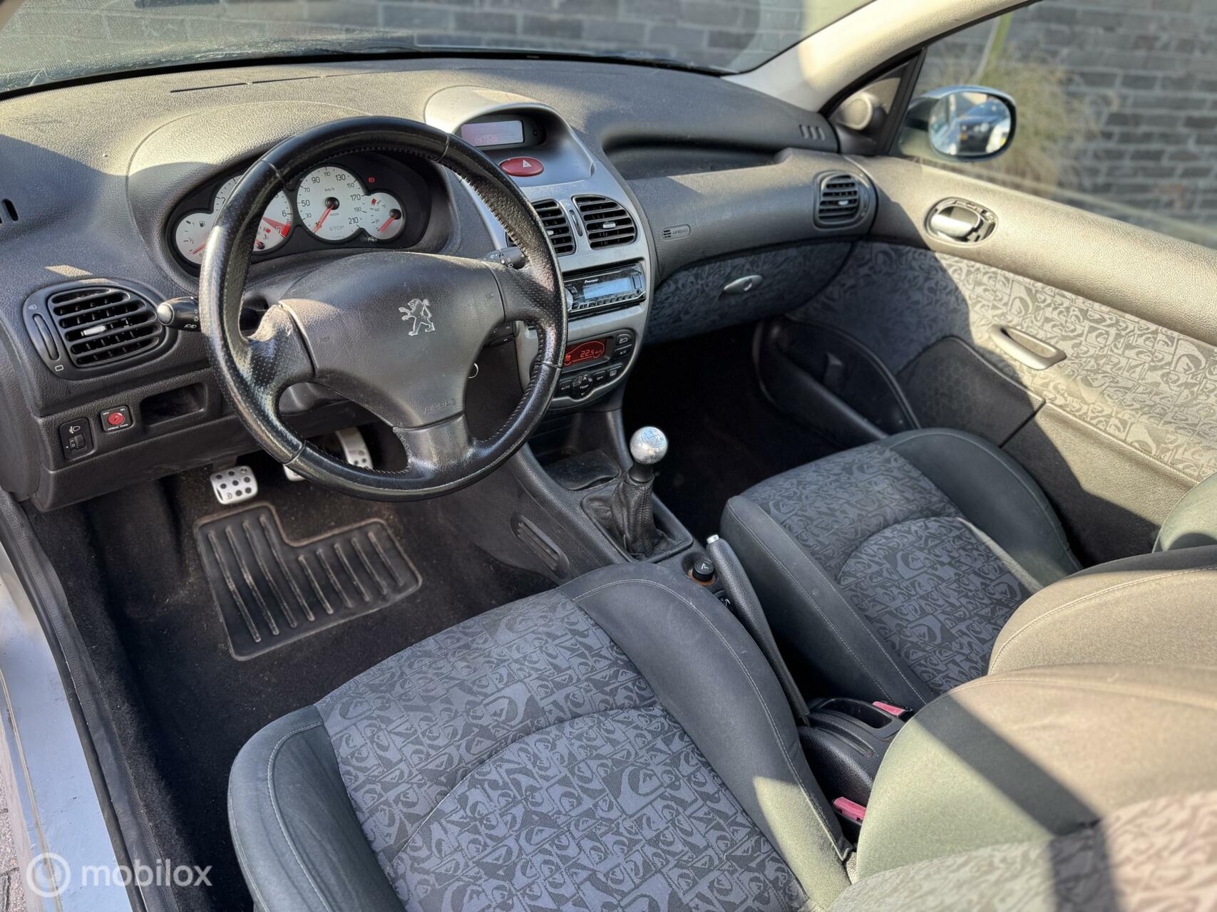 Foto van Peugeot 206