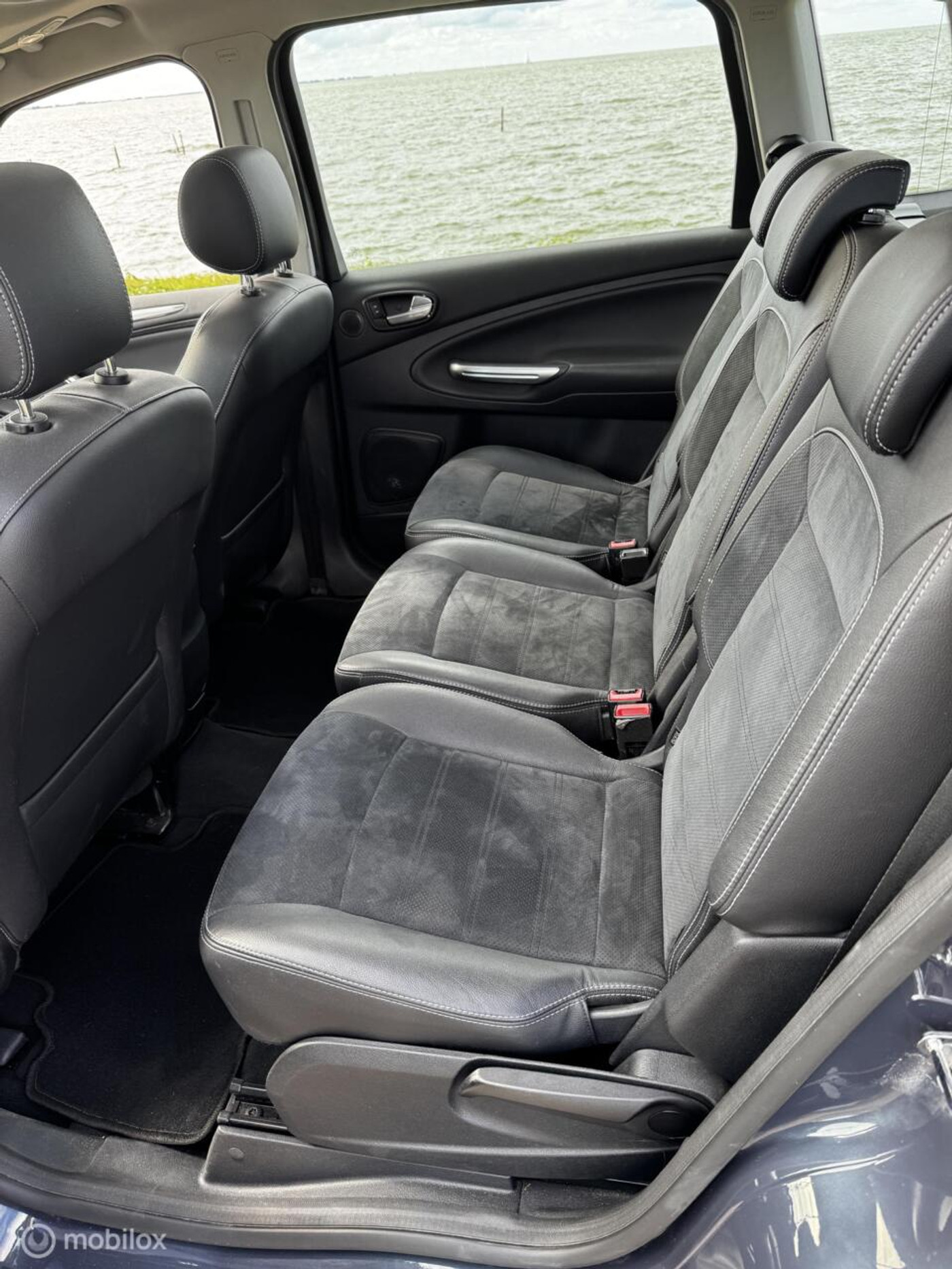 Foto van Ford S-max