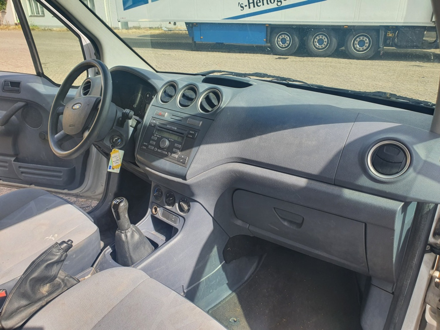 Foto van Ford Transit Connect T200s Van 90dpf