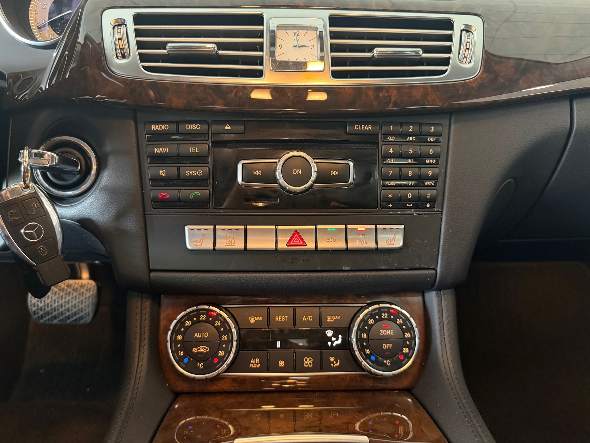 Foto van Mercedes-Benz CLS 350