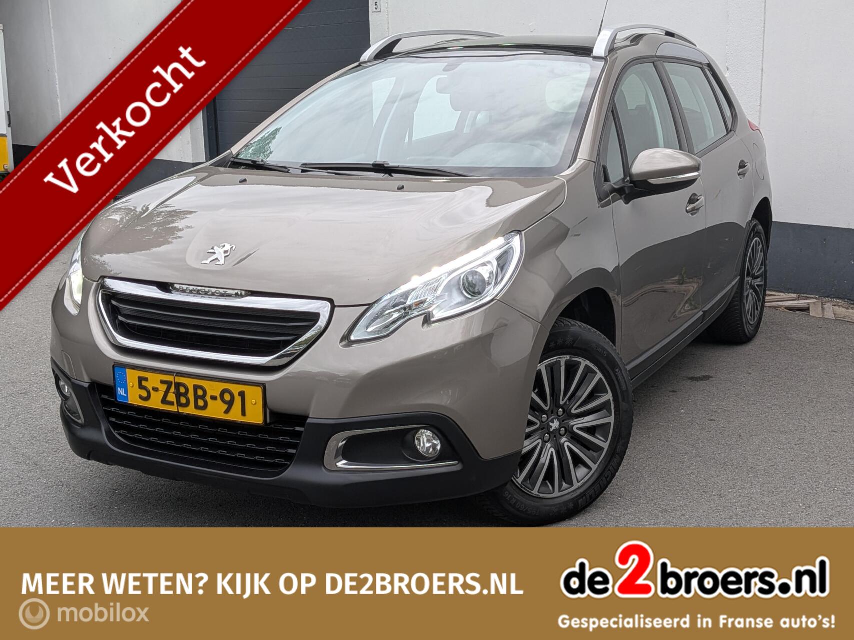 Peugeot 2008 1.2 PureTech Active/ Automaat! Panodak/ 2014 - voorkant