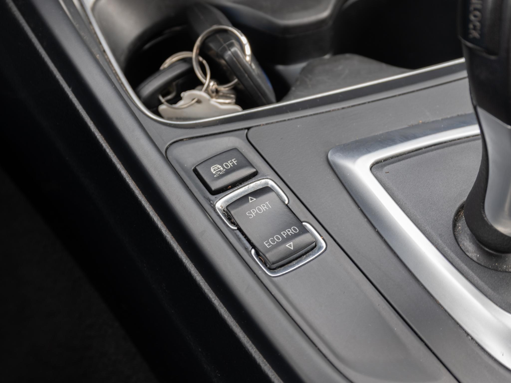 Foto van BMW 320i