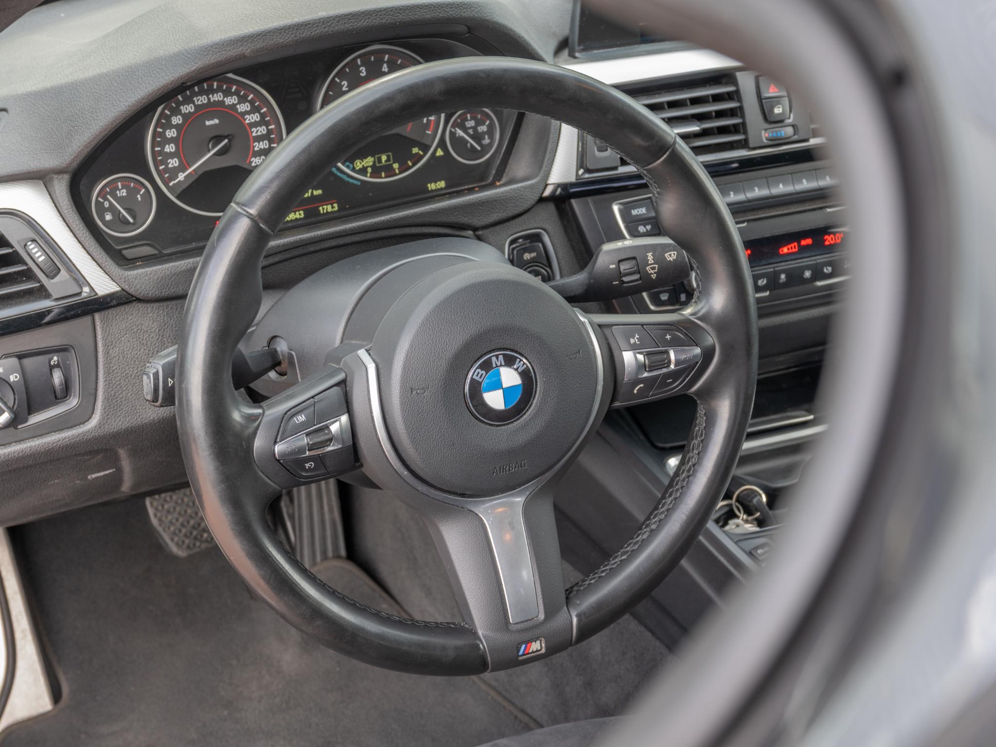 Foto van BMW 320i