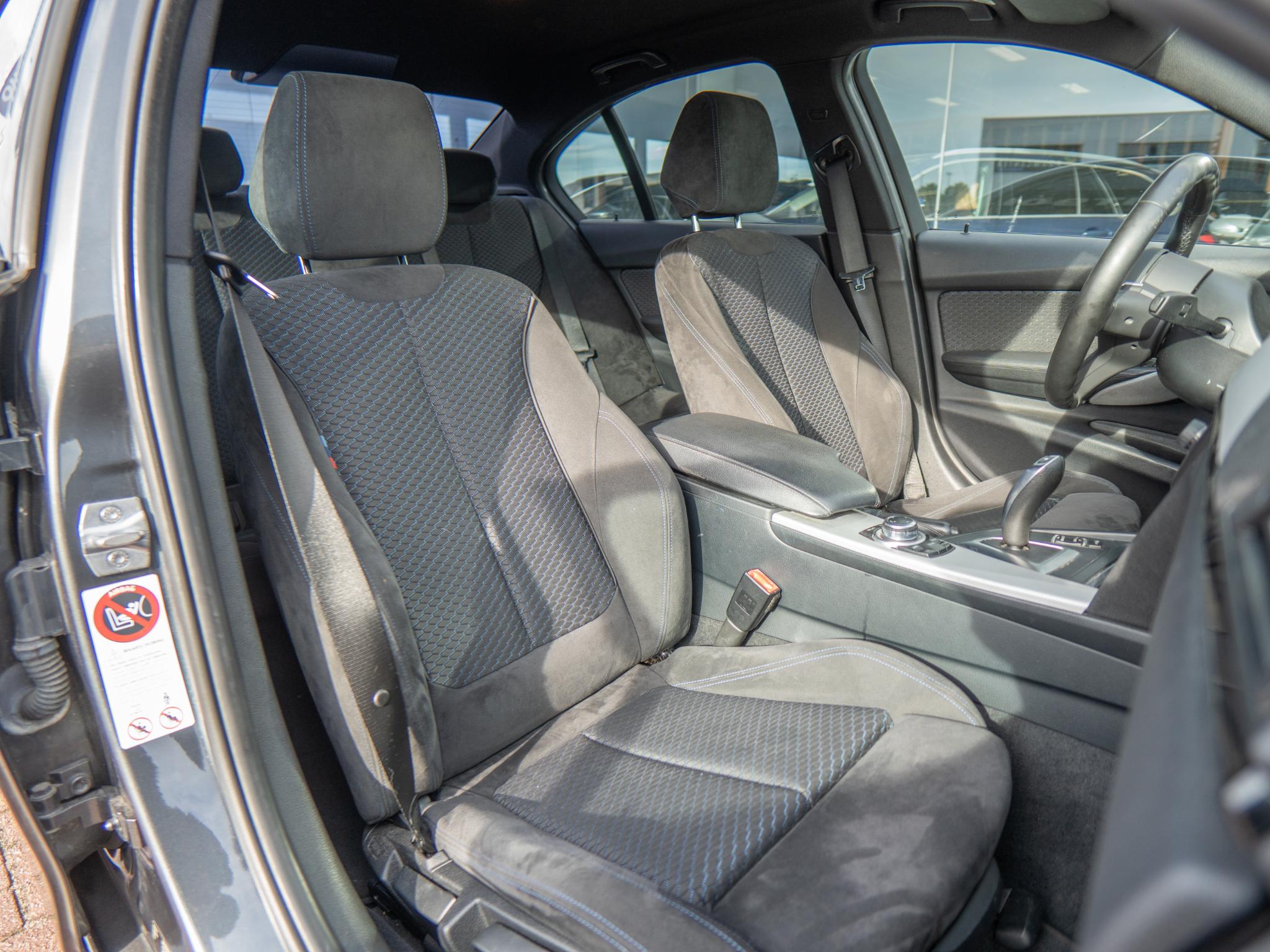 Foto van BMW 320i