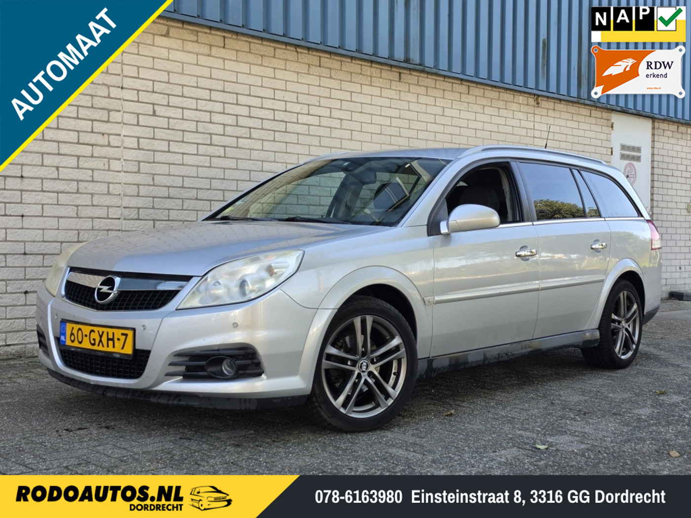 Opel Vectra Station Wagon 2.2-16V Executive Automaat LEES TEKST! 2008 - voorkant