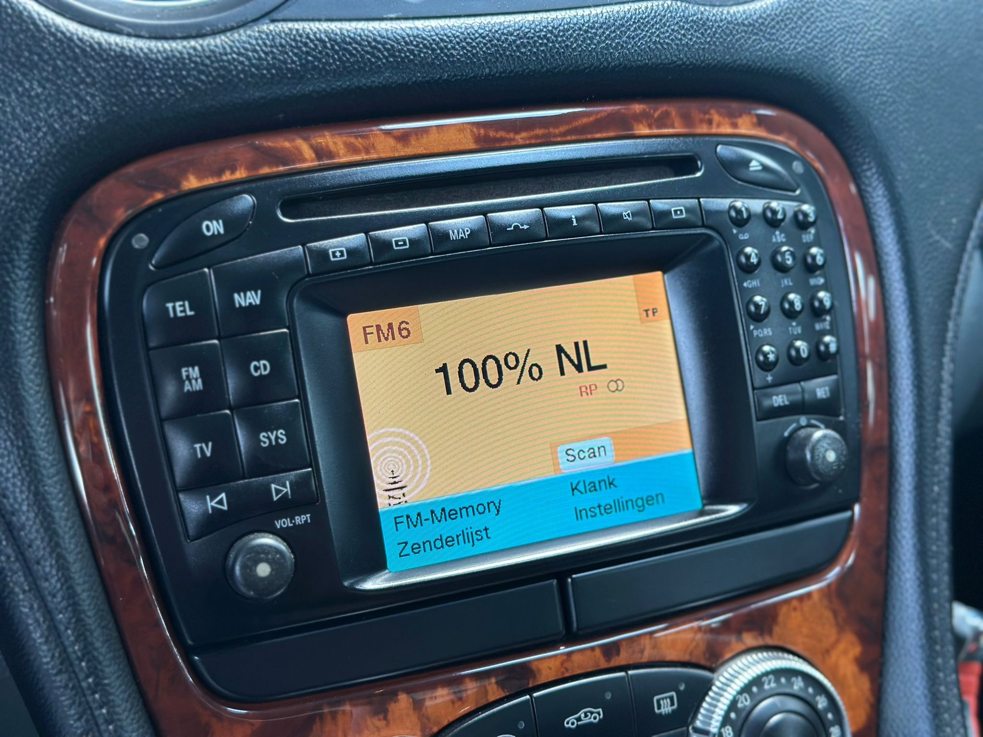 Foto van Mercedes-Benz SL 500