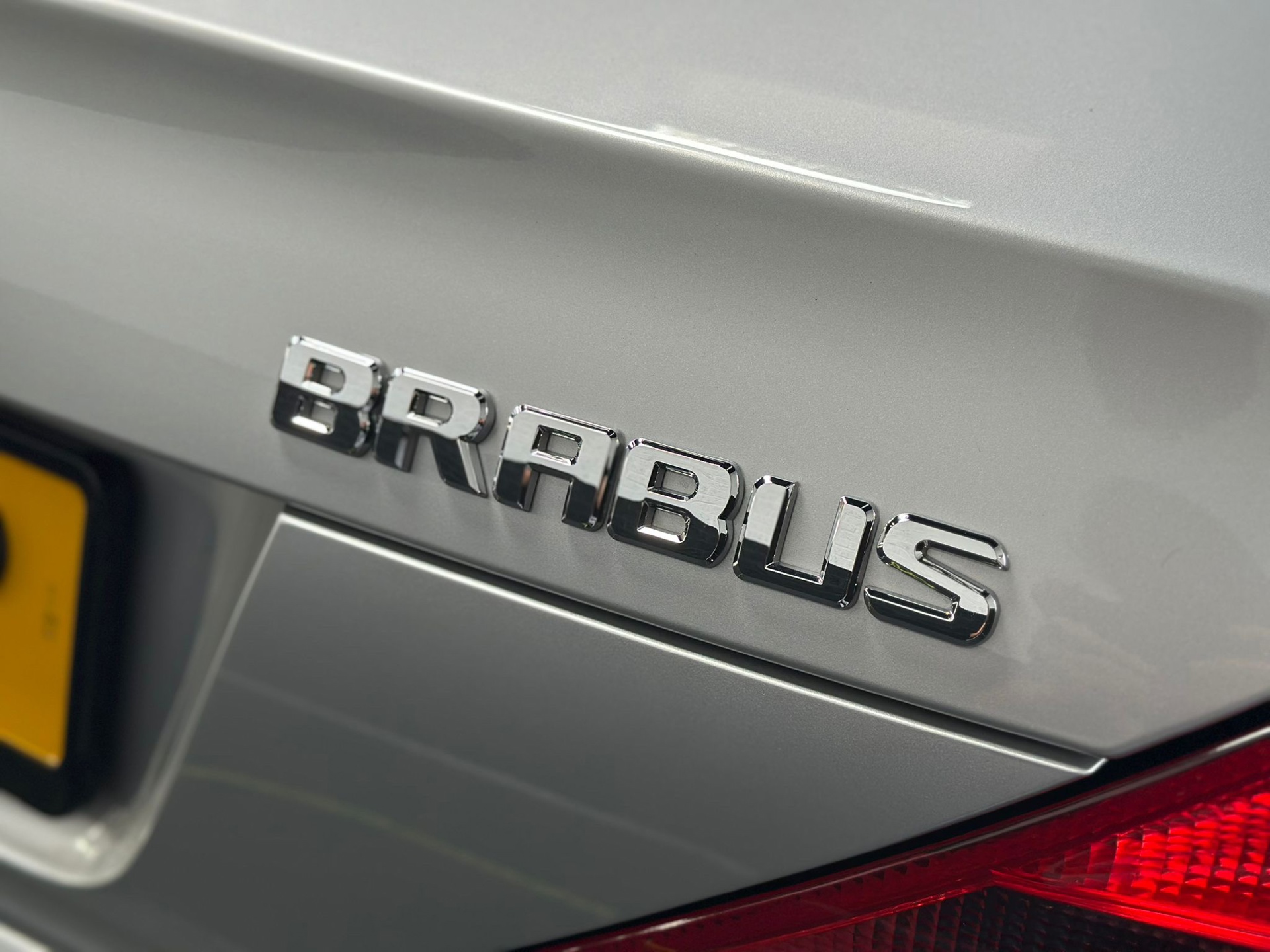 Foto van Mercedes-Benz SL 500