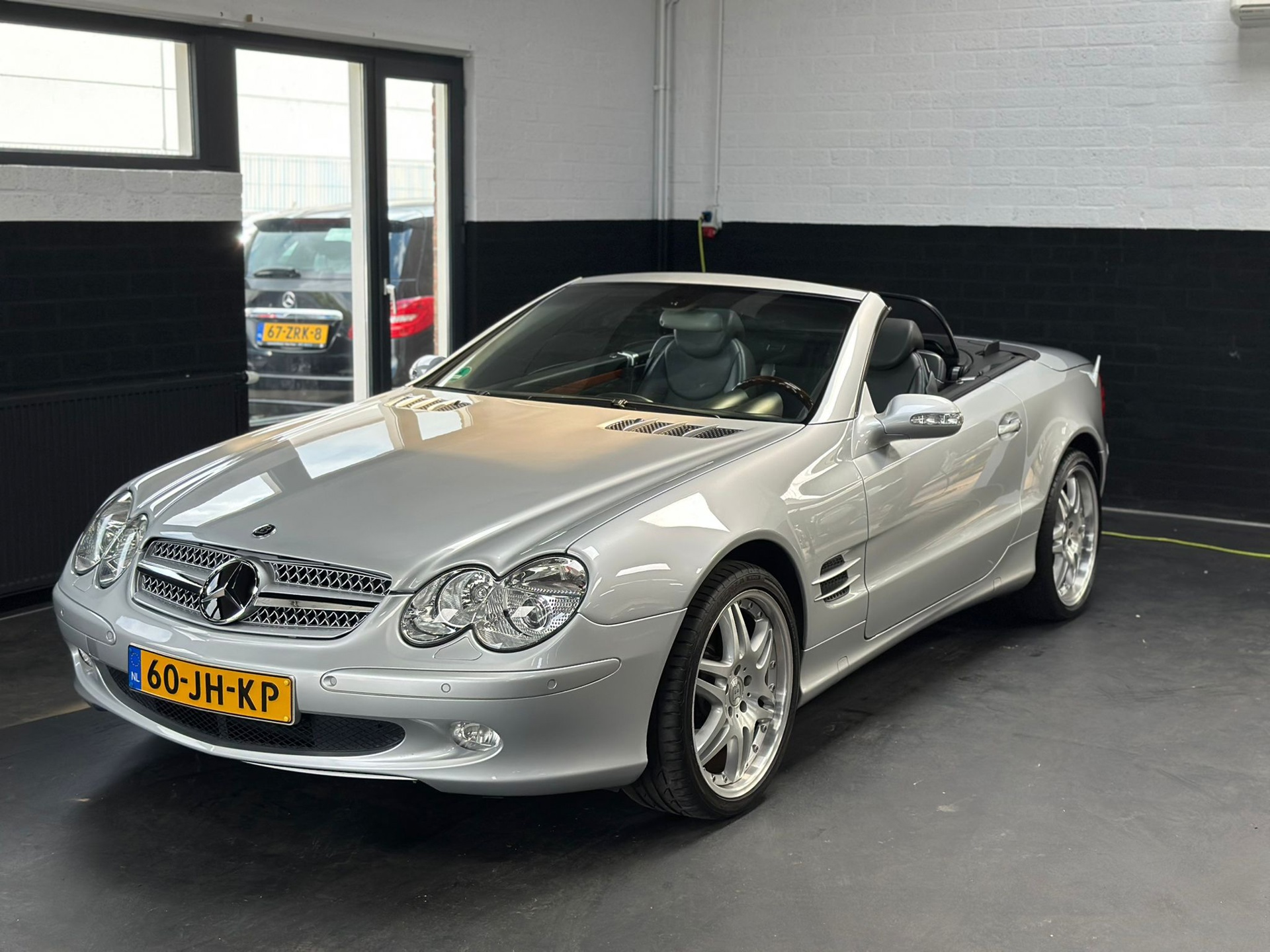 Foto van Mercedes-Benz SL 500