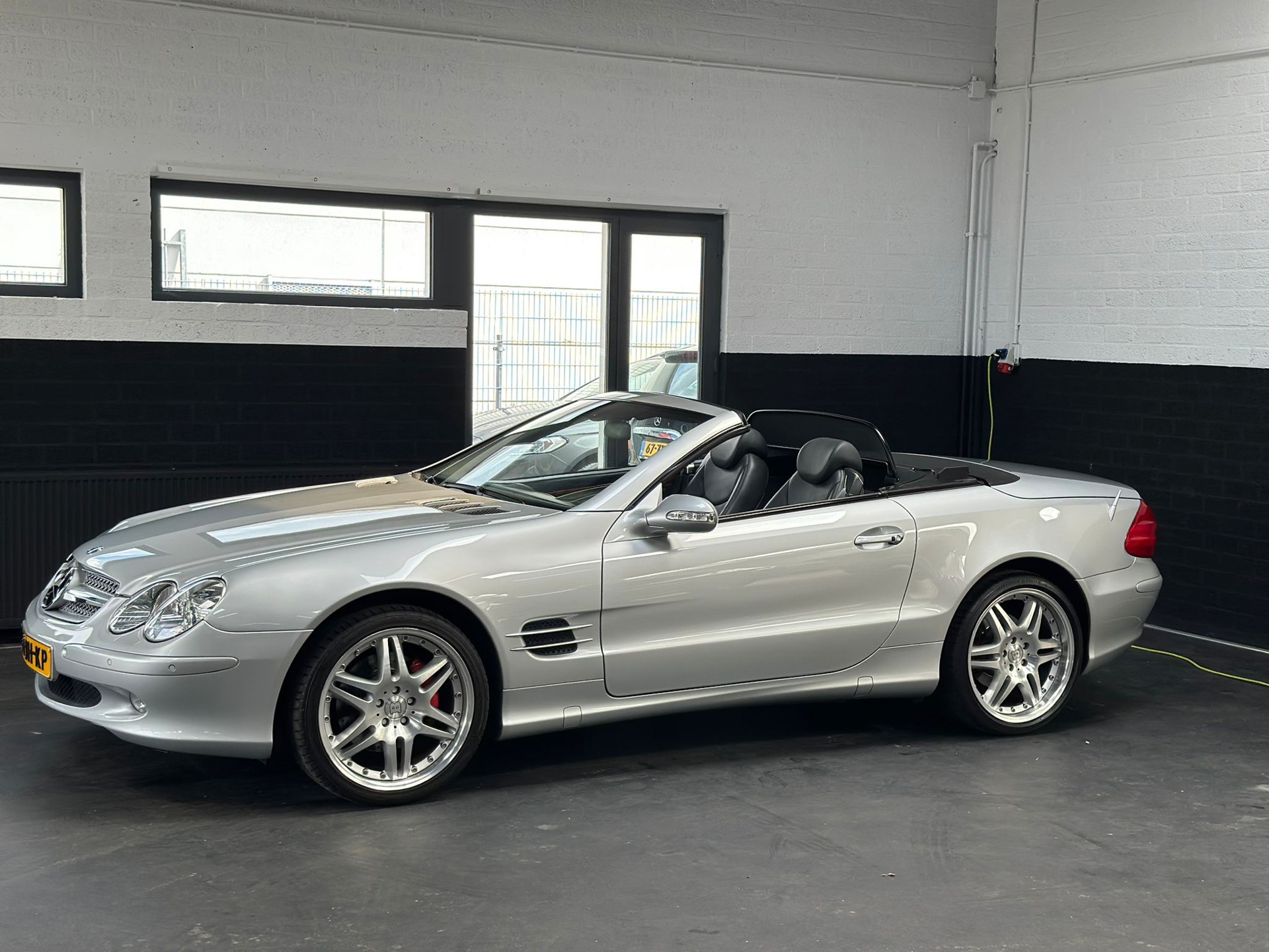 Foto van Mercedes-Benz SL 500