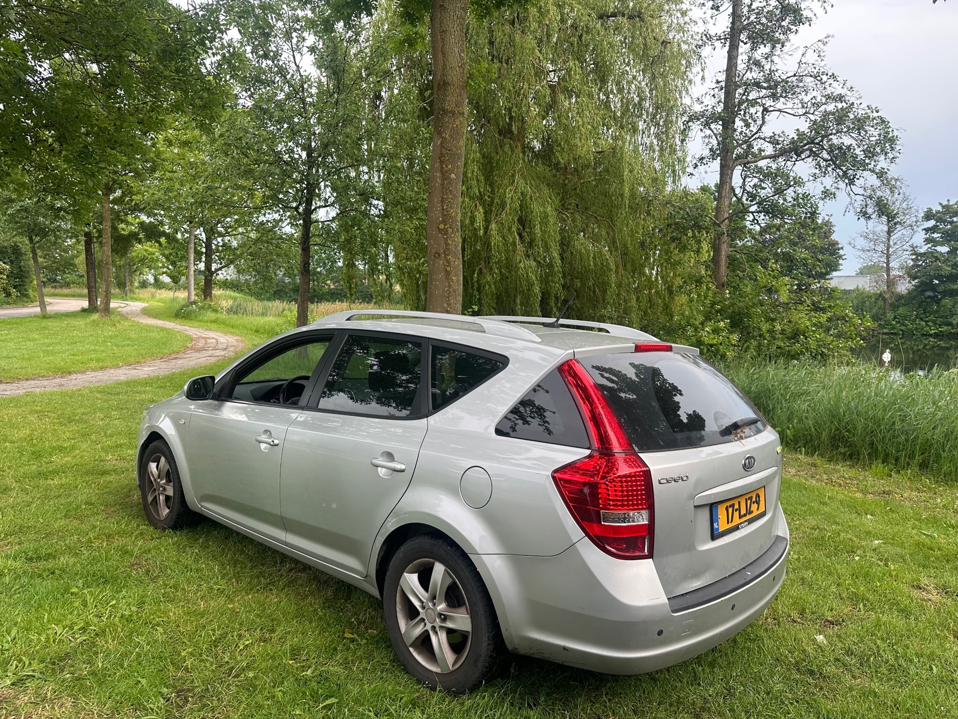 Foto van Kia Cee D