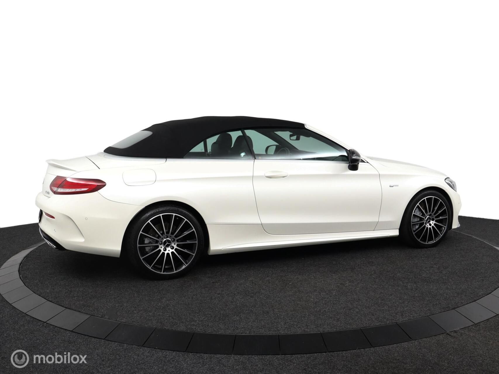 Foto van Mercedes-Benz AMG C 43
