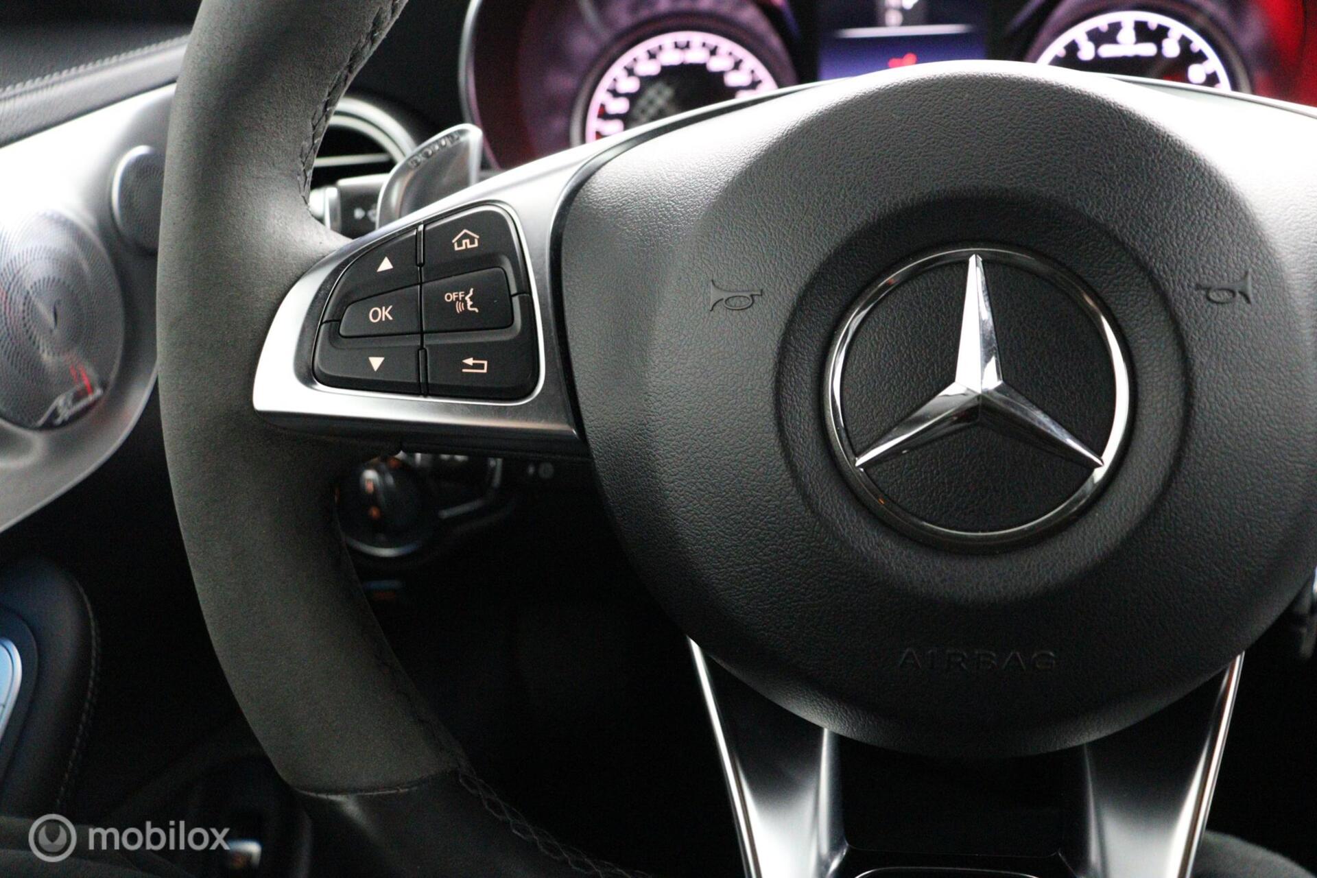 Foto van Mercedes-Benz AMG C 43