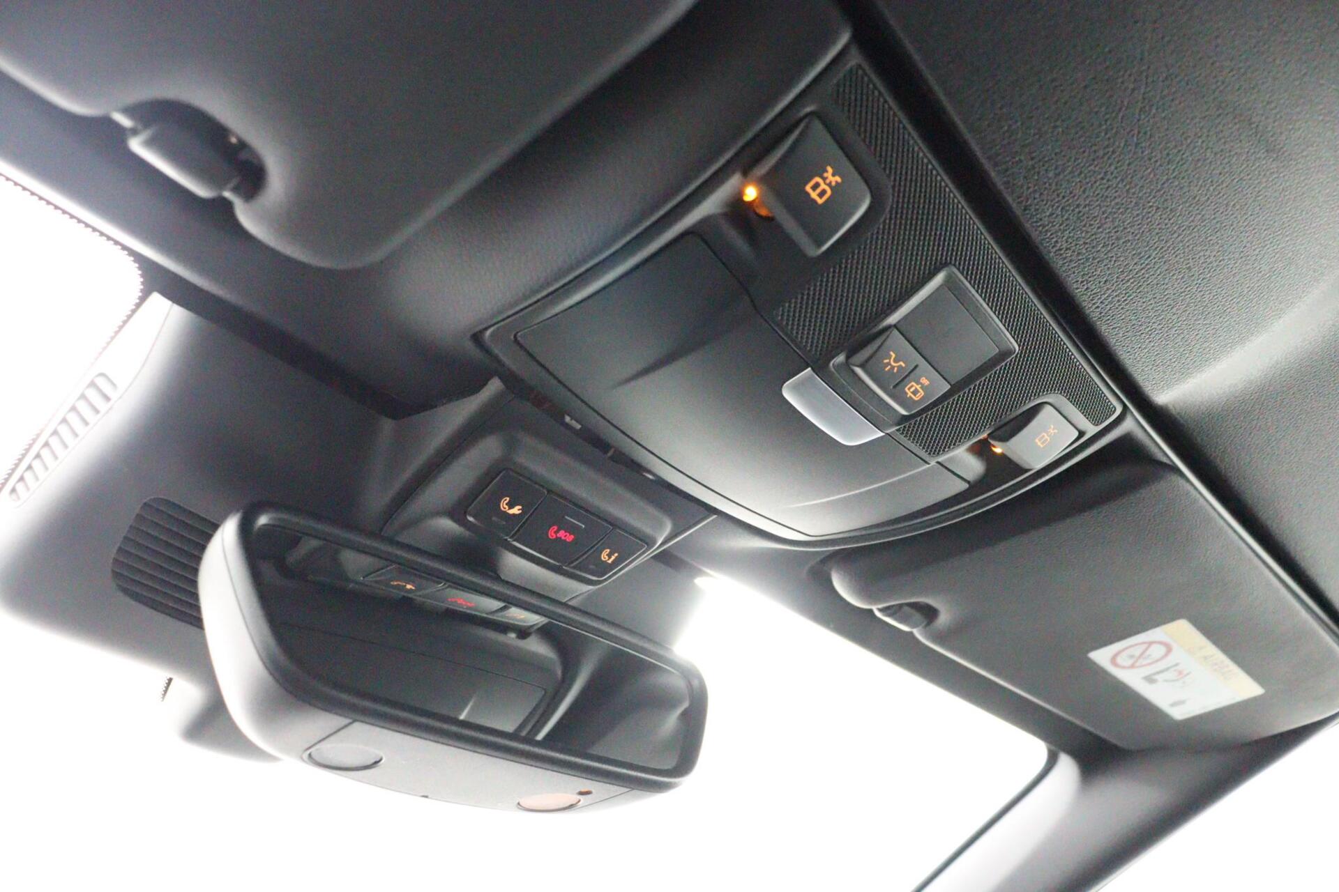Foto van Mercedes-Benz AMG C 43