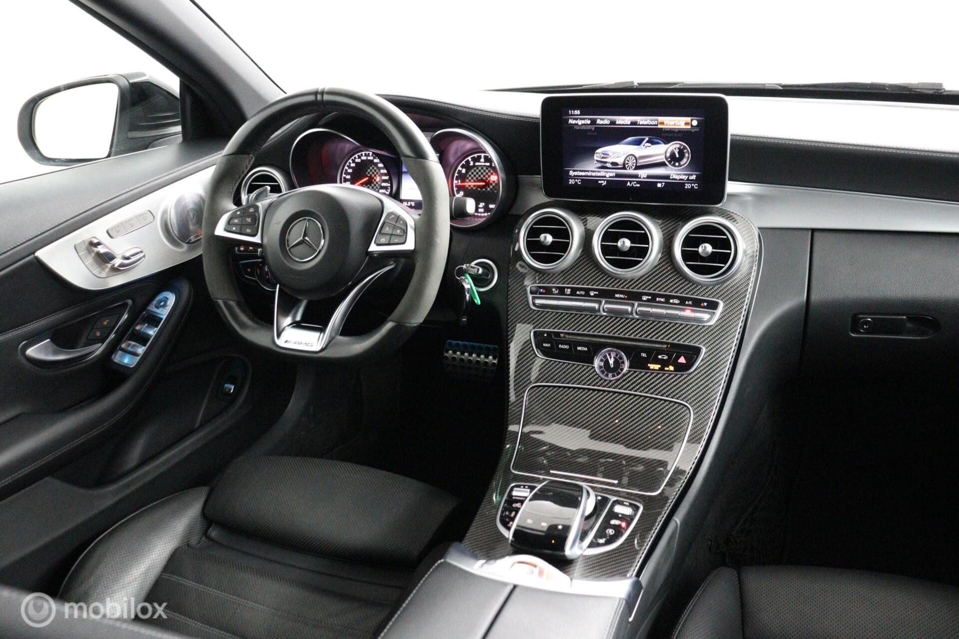 Foto van Mercedes-Benz AMG C 43