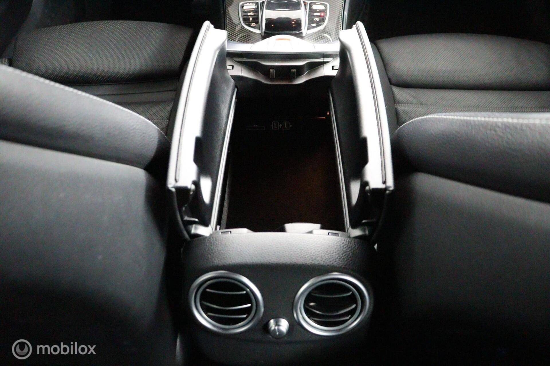 Foto van Mercedes-Benz AMG C 43