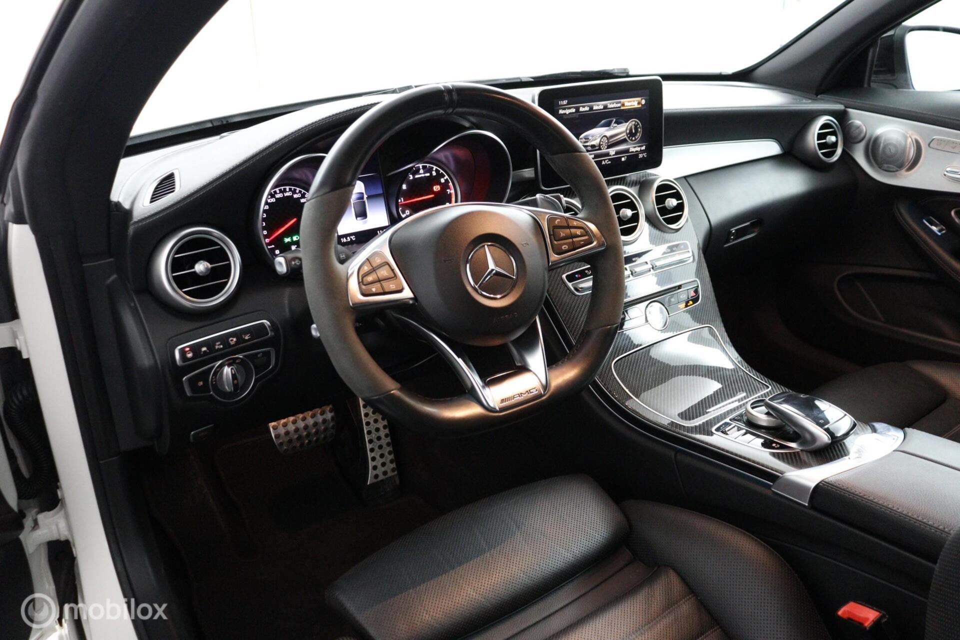 Foto van Mercedes-Benz AMG C 43