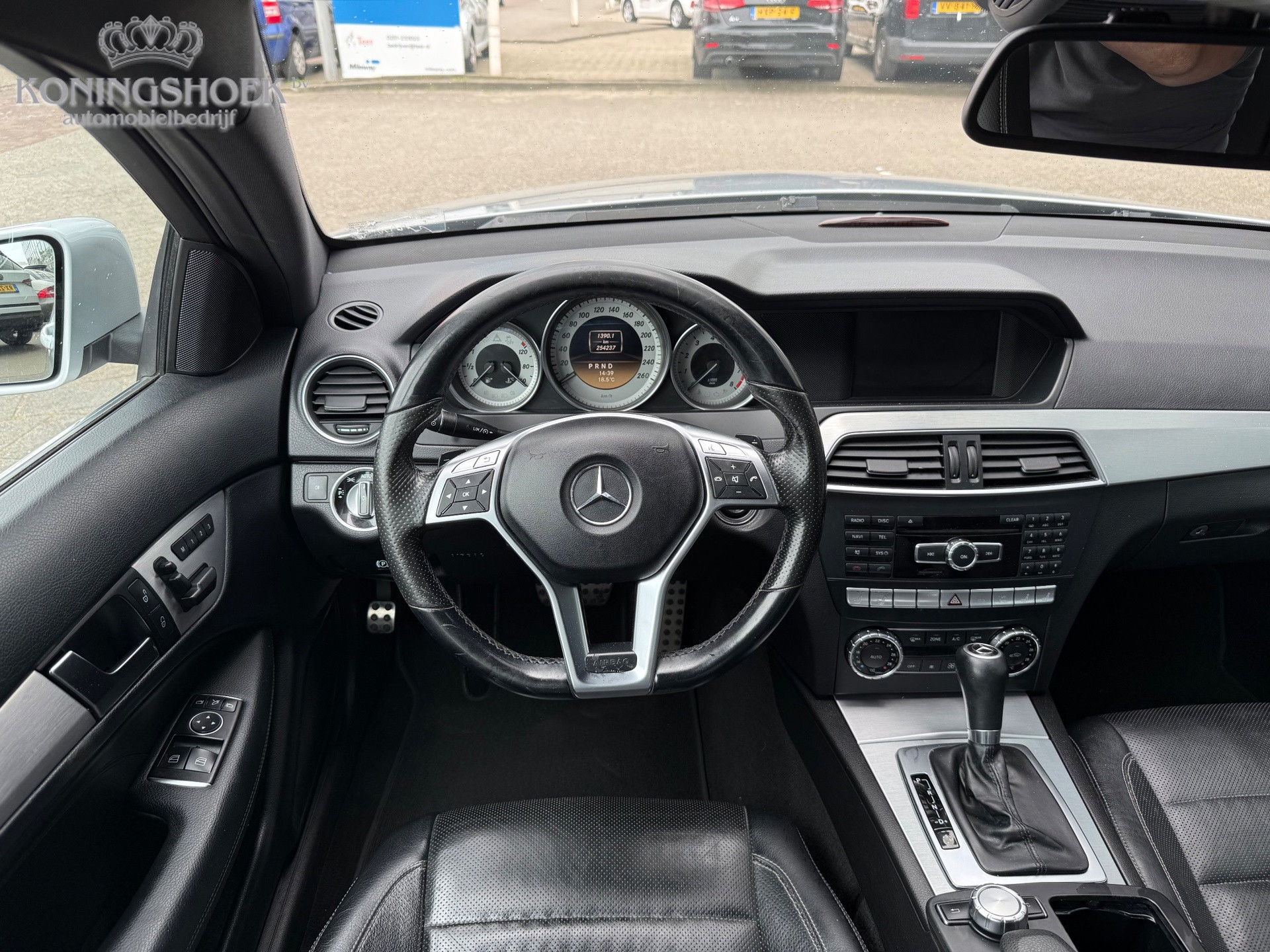 Foto van Mercedes-Benz C 350