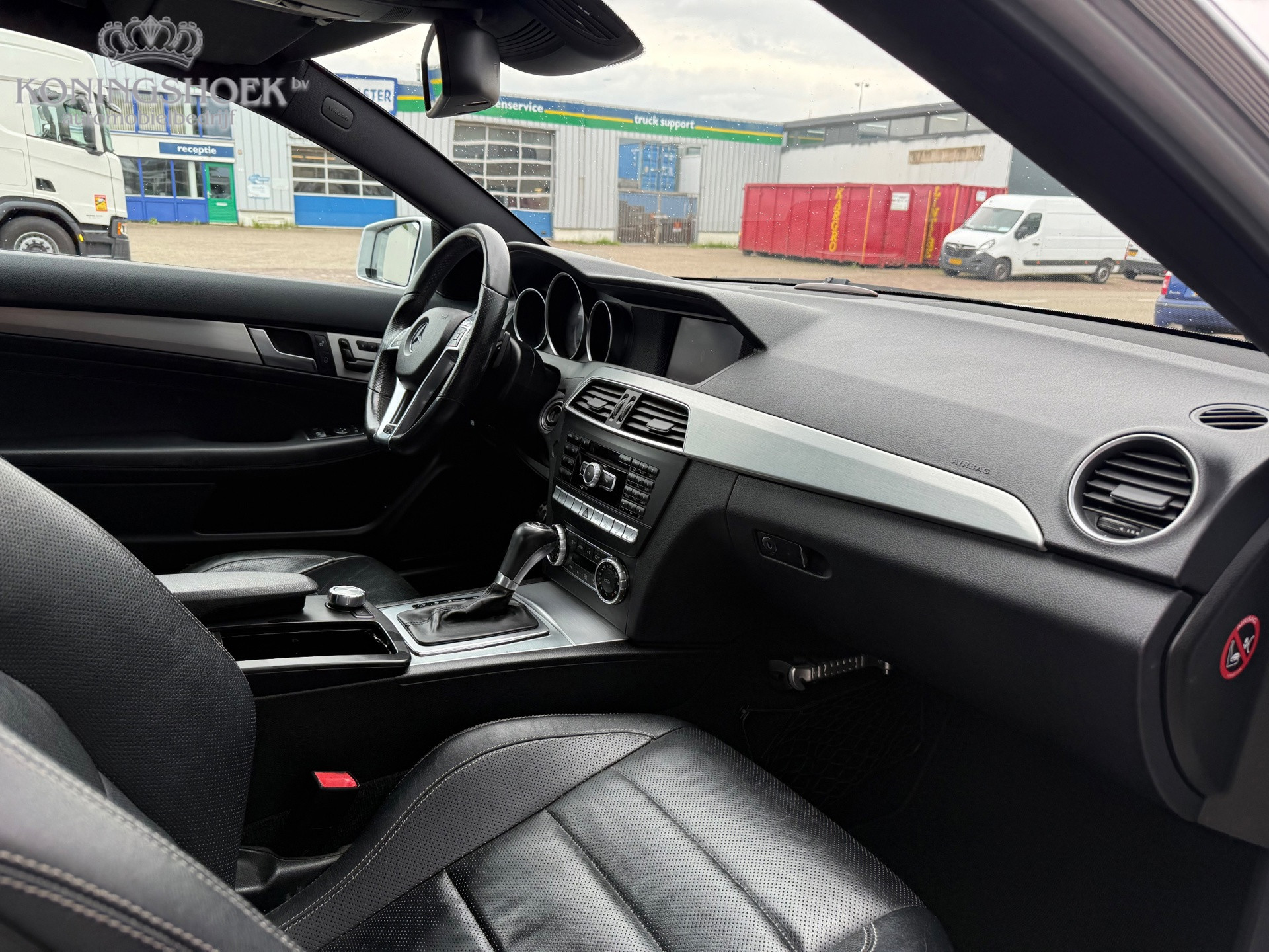 Foto van Mercedes-Benz C 350