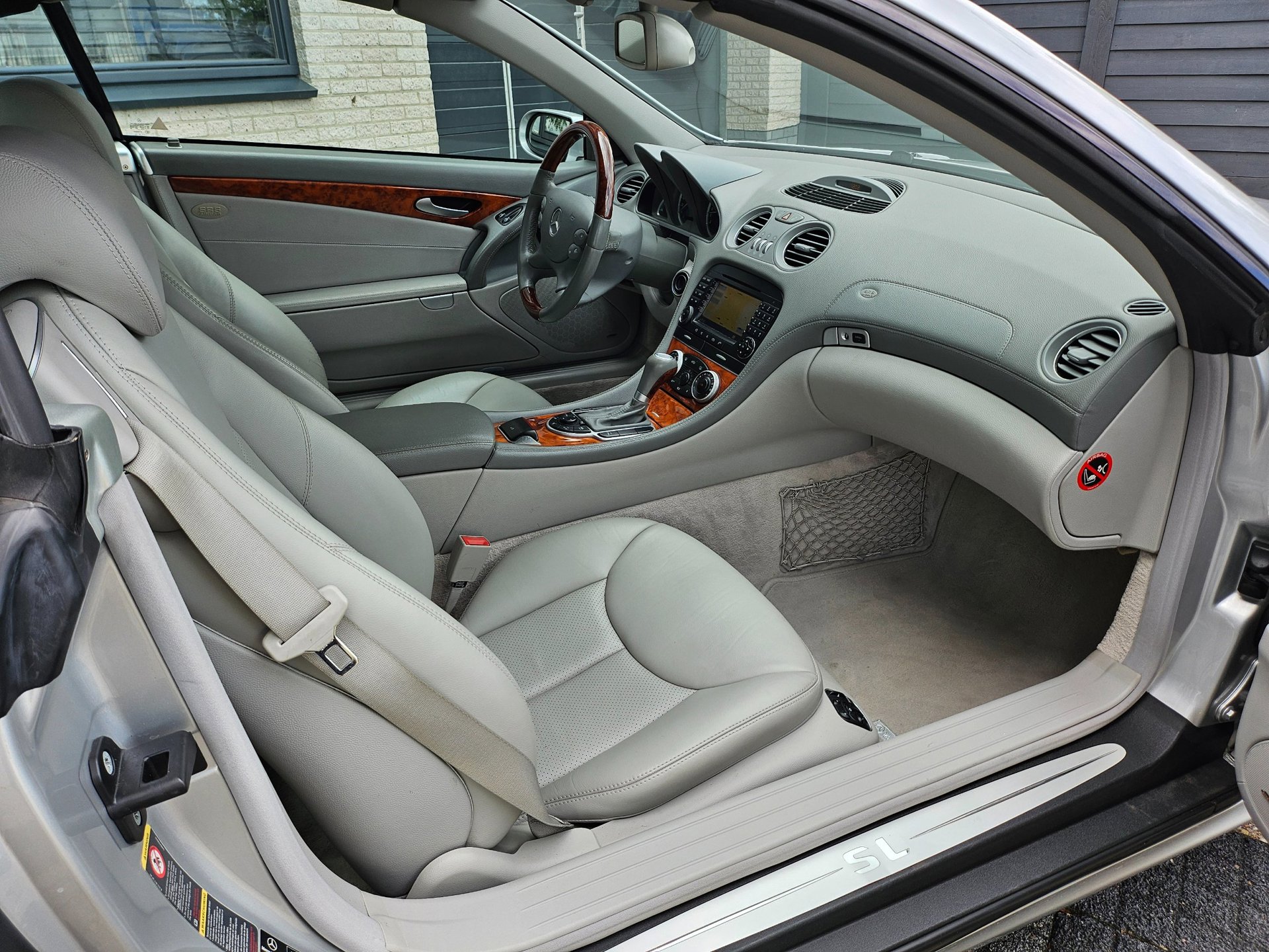 Foto van Mercedes-Benz SL 500