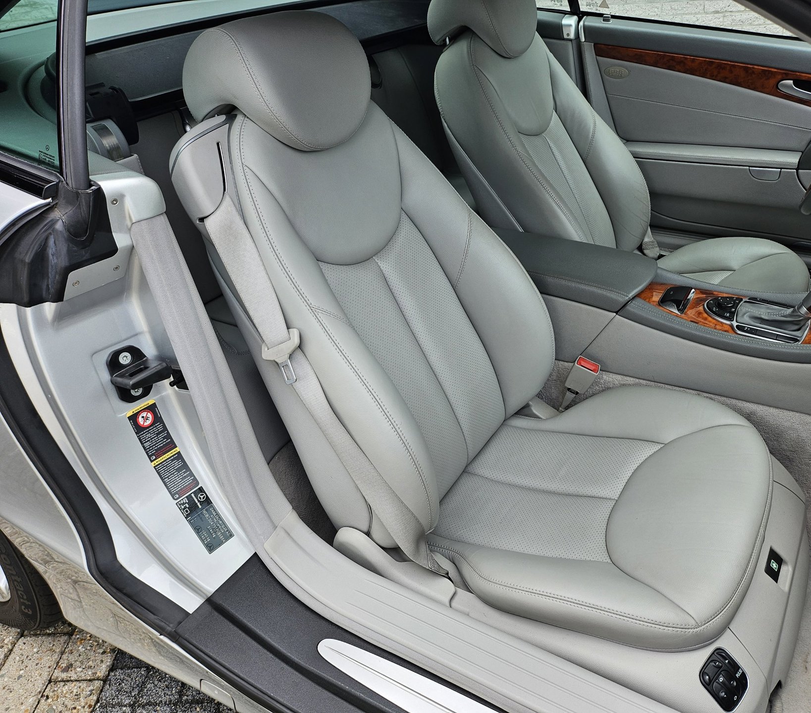 Foto van Mercedes-Benz SL 500
