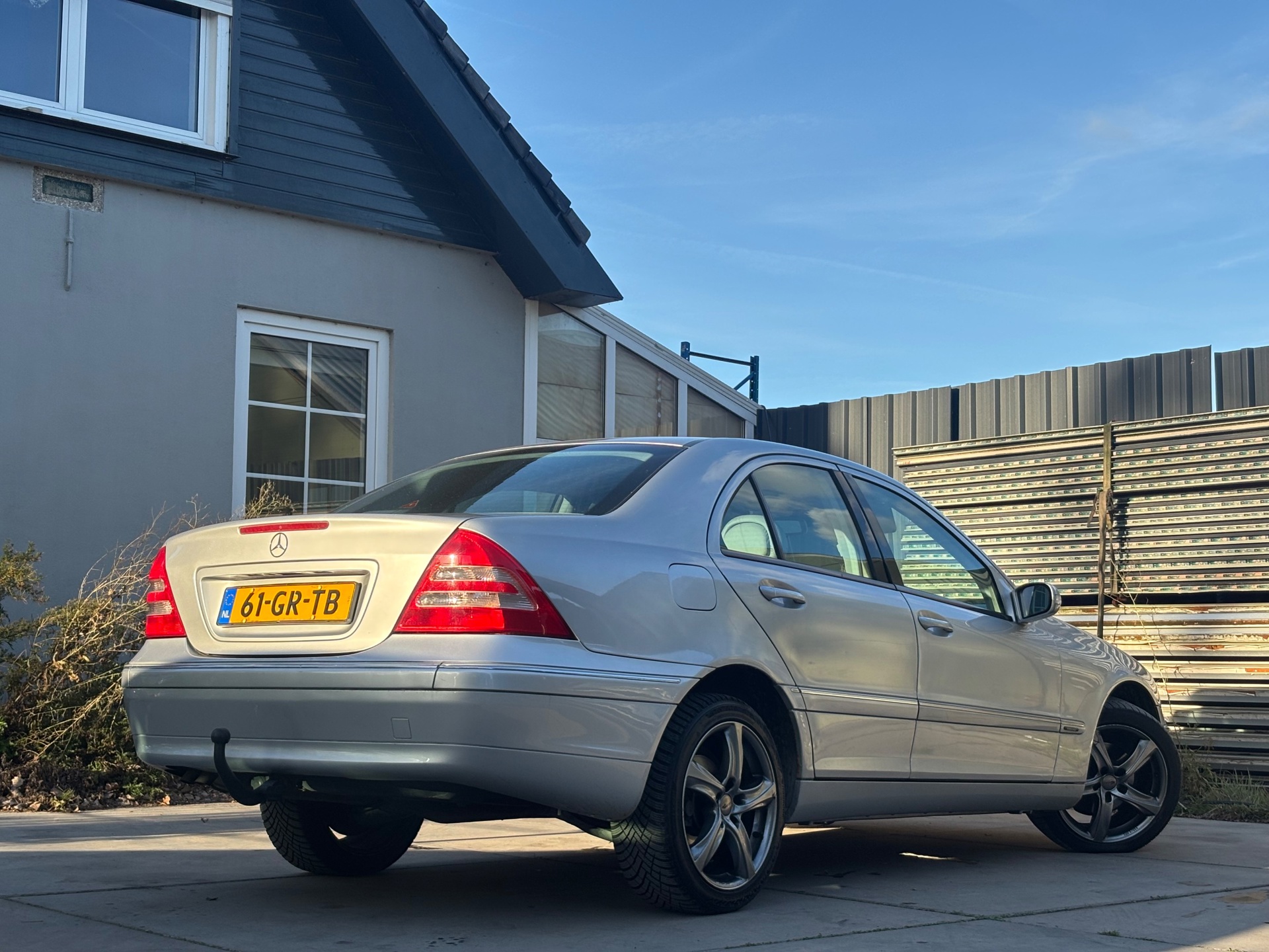 Foto van Mercedes-Benz C 180